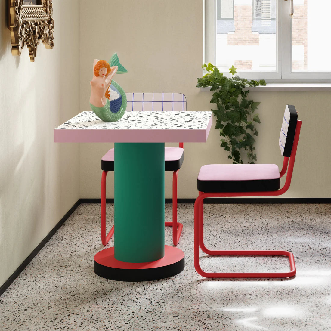 Čtvercový kavárenský stůl s kulatou základnou SUPERLOUNGE TABLE ČERVENÁ MŘÍŽKA tyrkysový s růžovým