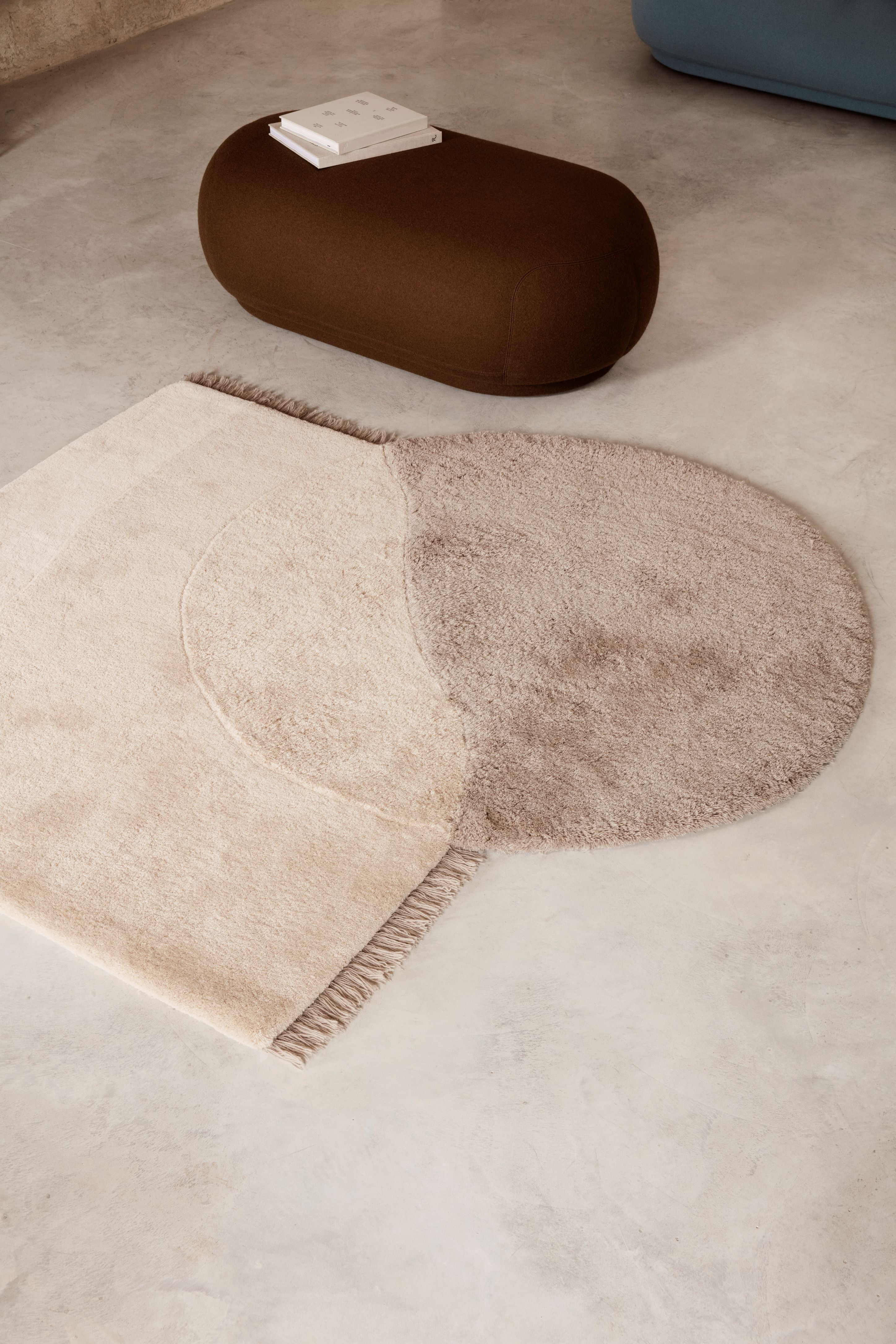 VIEW beige rug