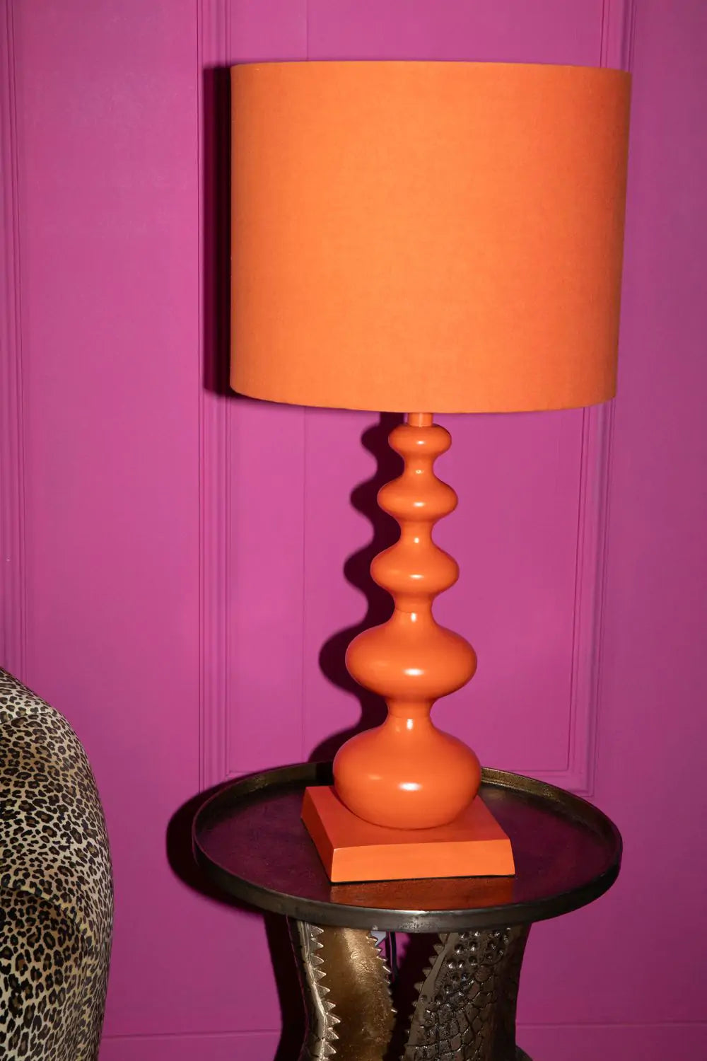 Stolní lampa KDYŽ KRÁLÍM ORANŽOVÁ pomerančová