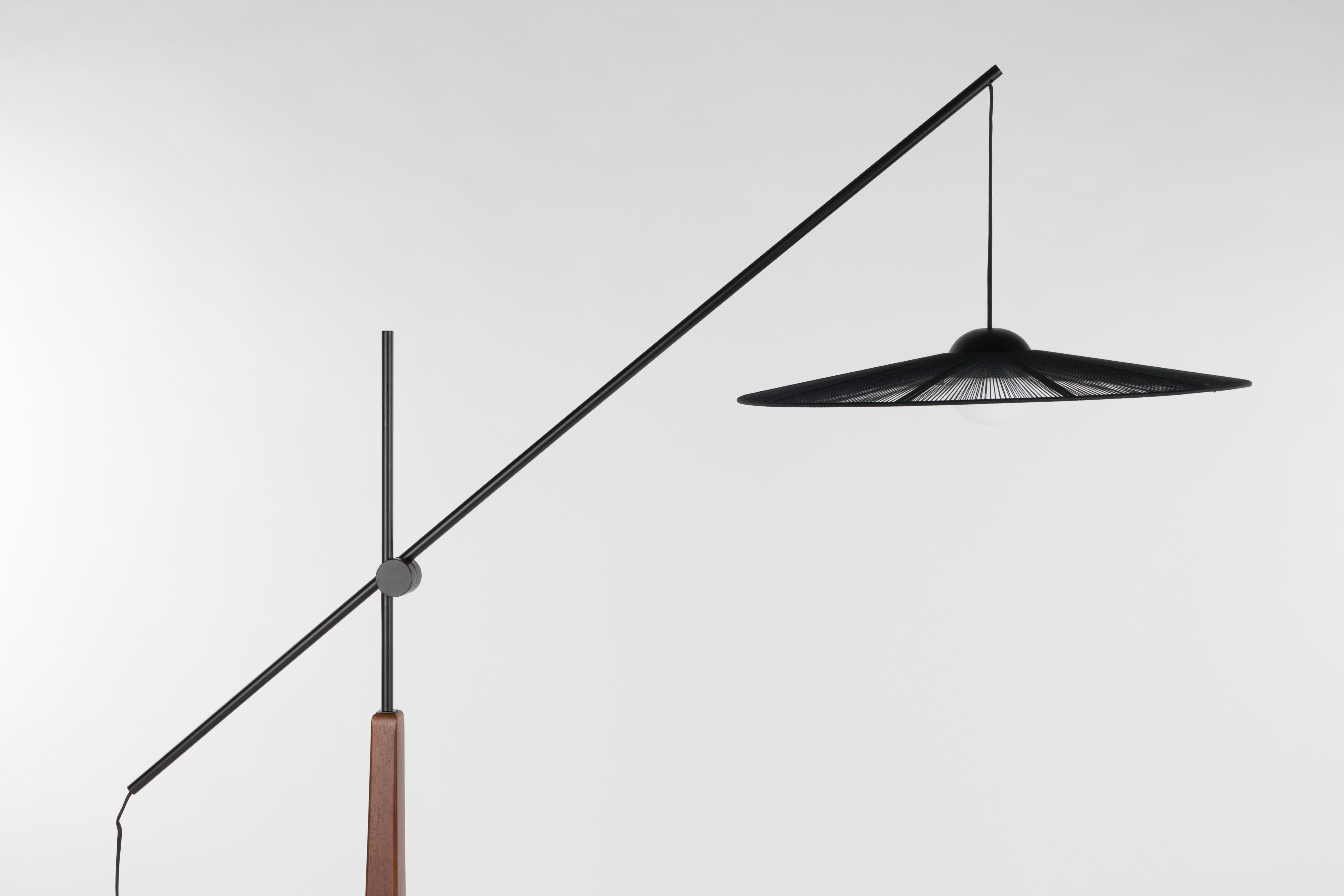 BELLE floor lamp black