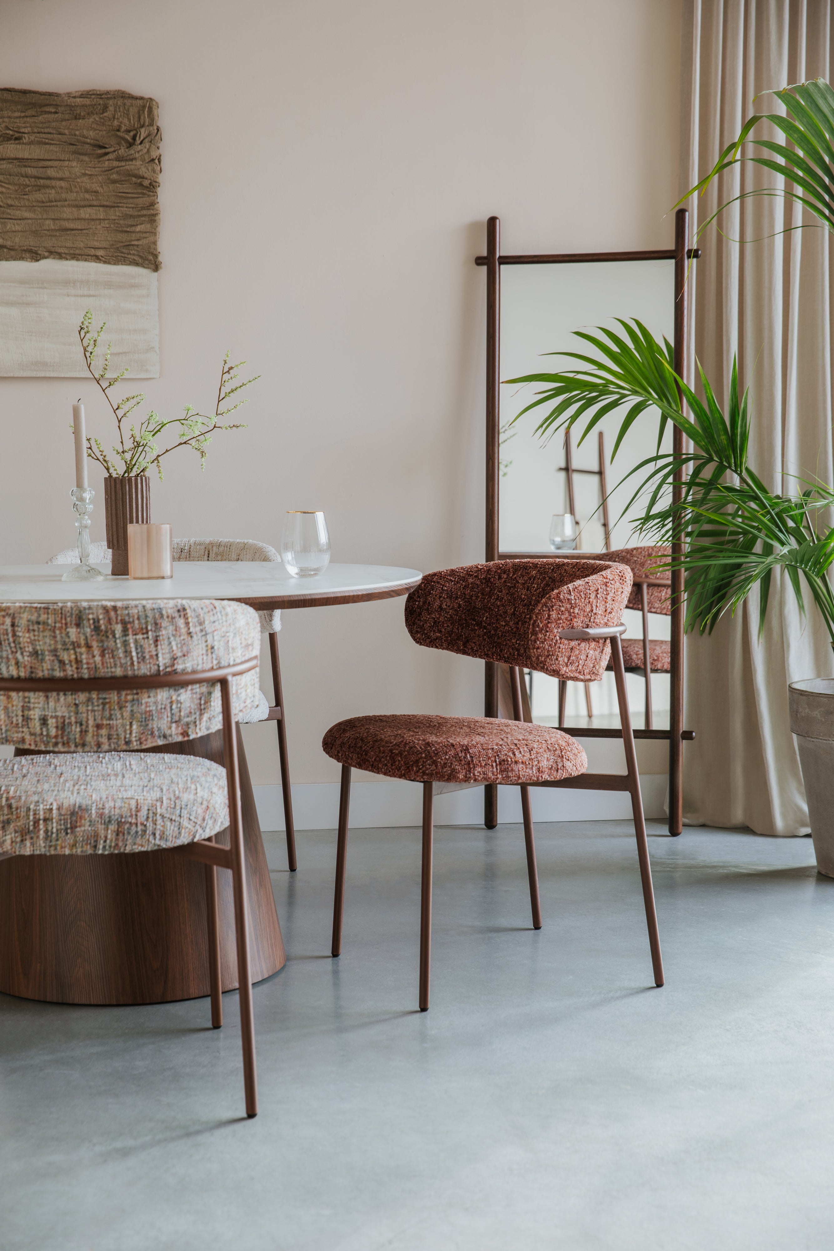 CLAES chair beige mélange with brown base