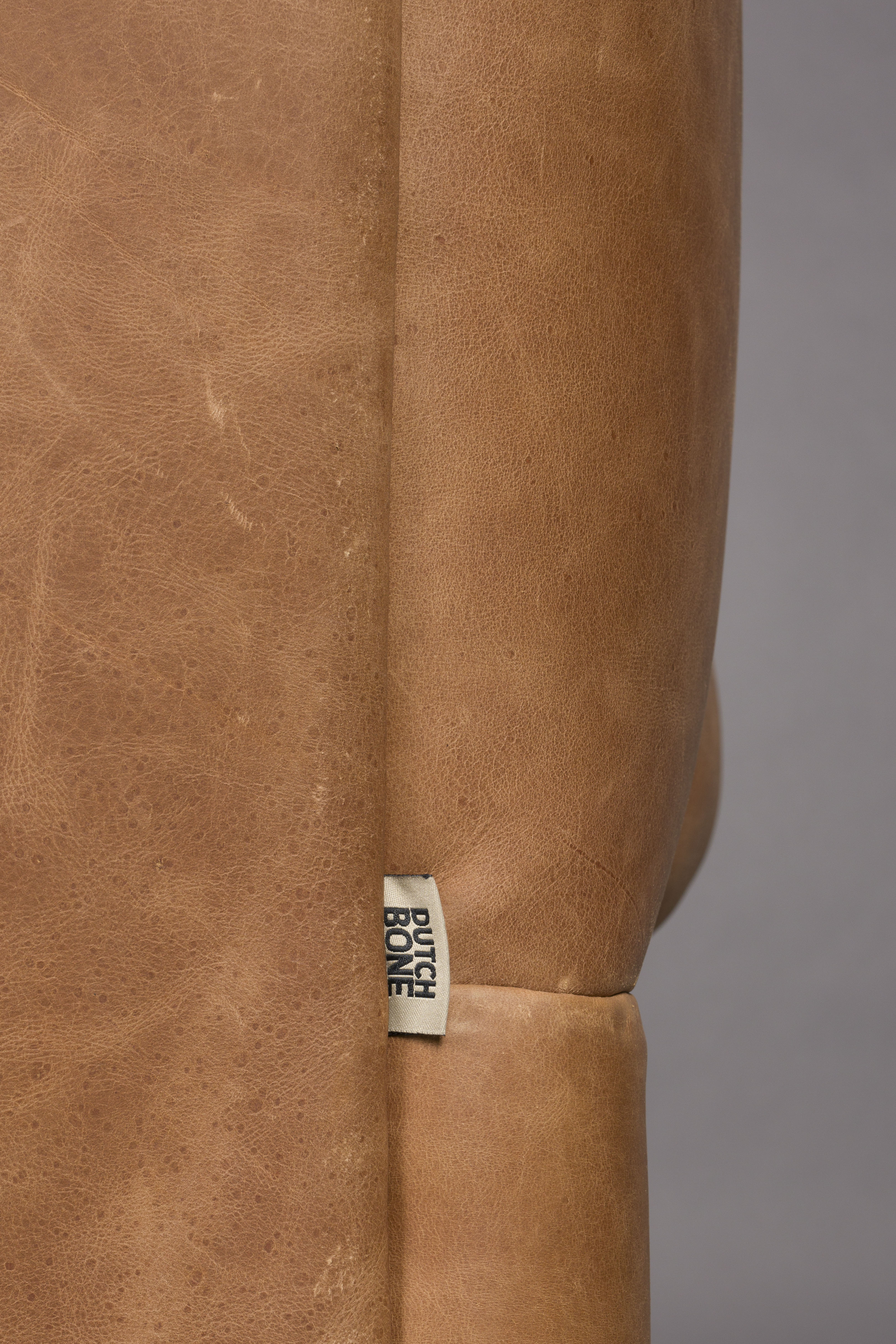 Sofa DOUGLAS z koňakové kůže