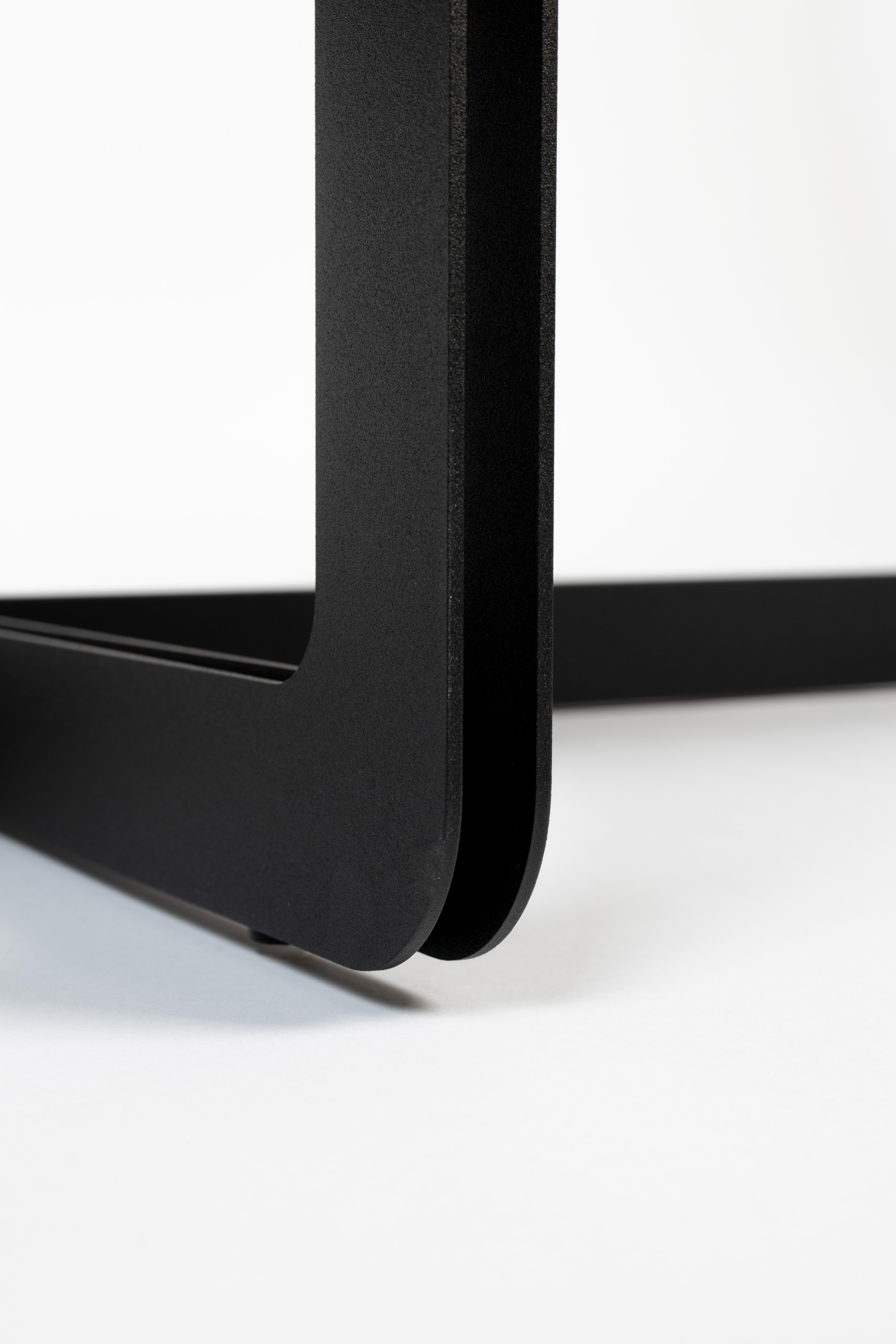 Boční stolek CENTRE černý