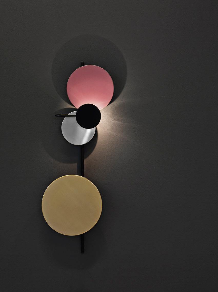 PLANET pink wall lamp