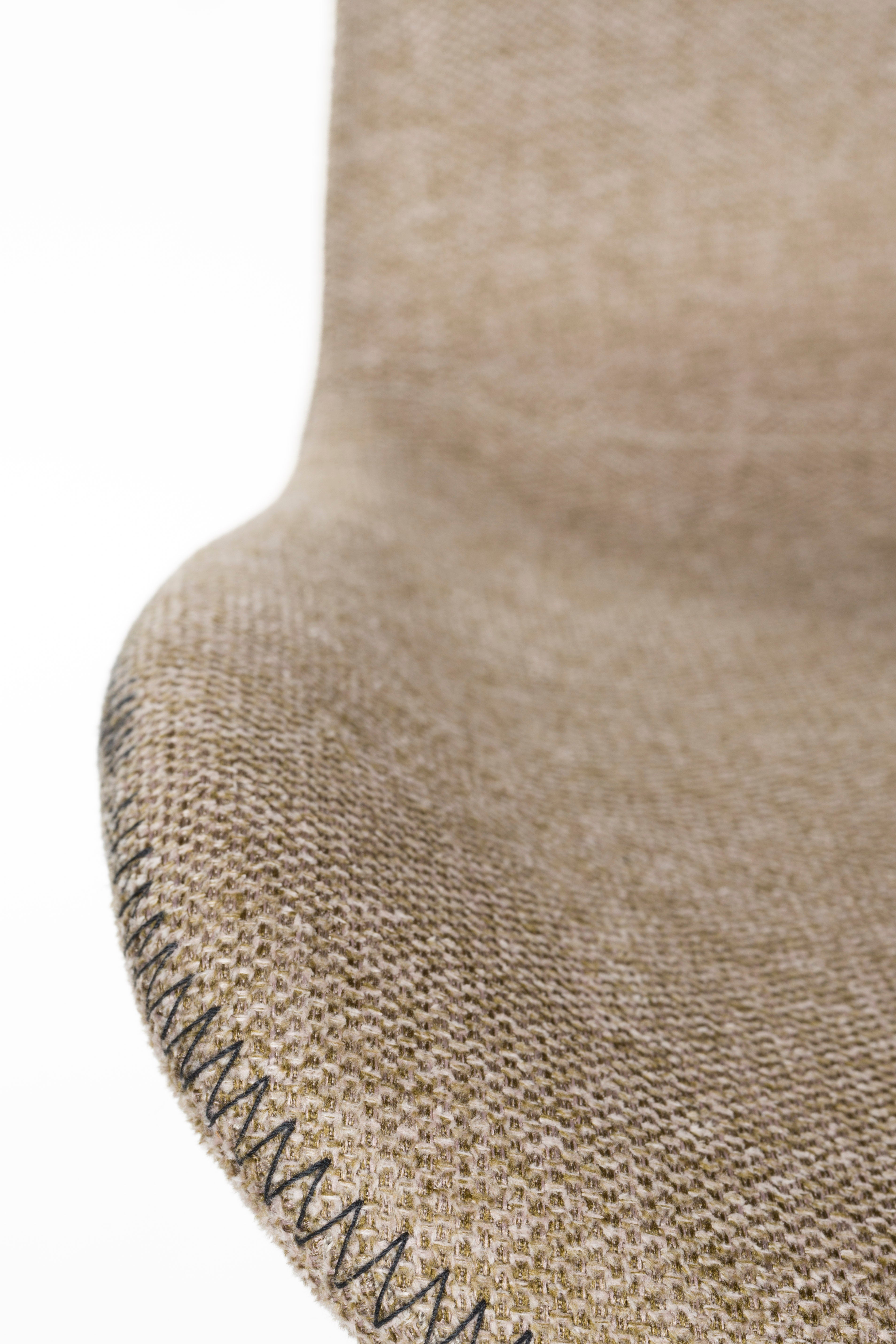 LESTER Chair Brown with Wooden Base
