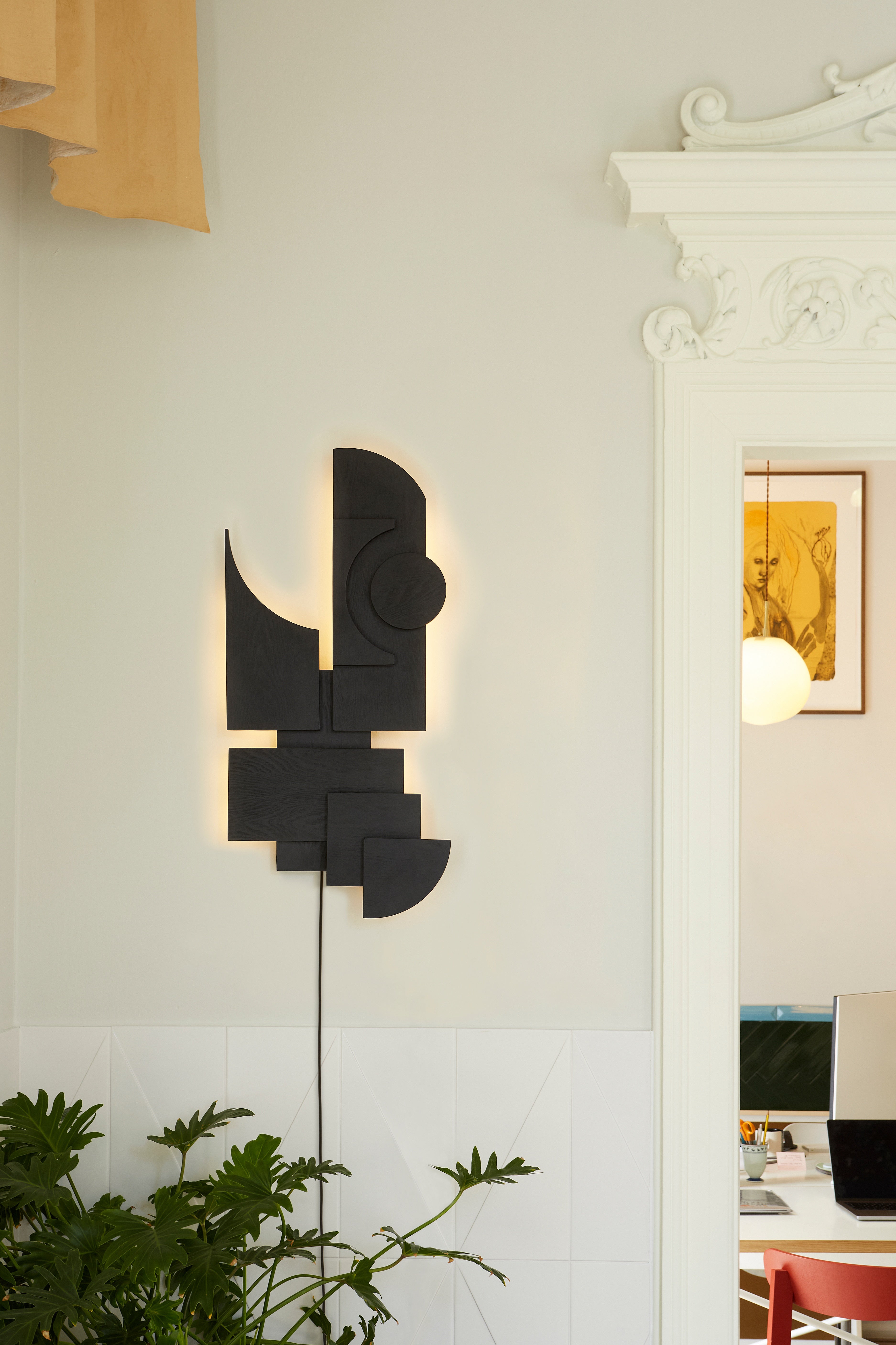 Nástěnné svítidlo TOTEM DECO černé