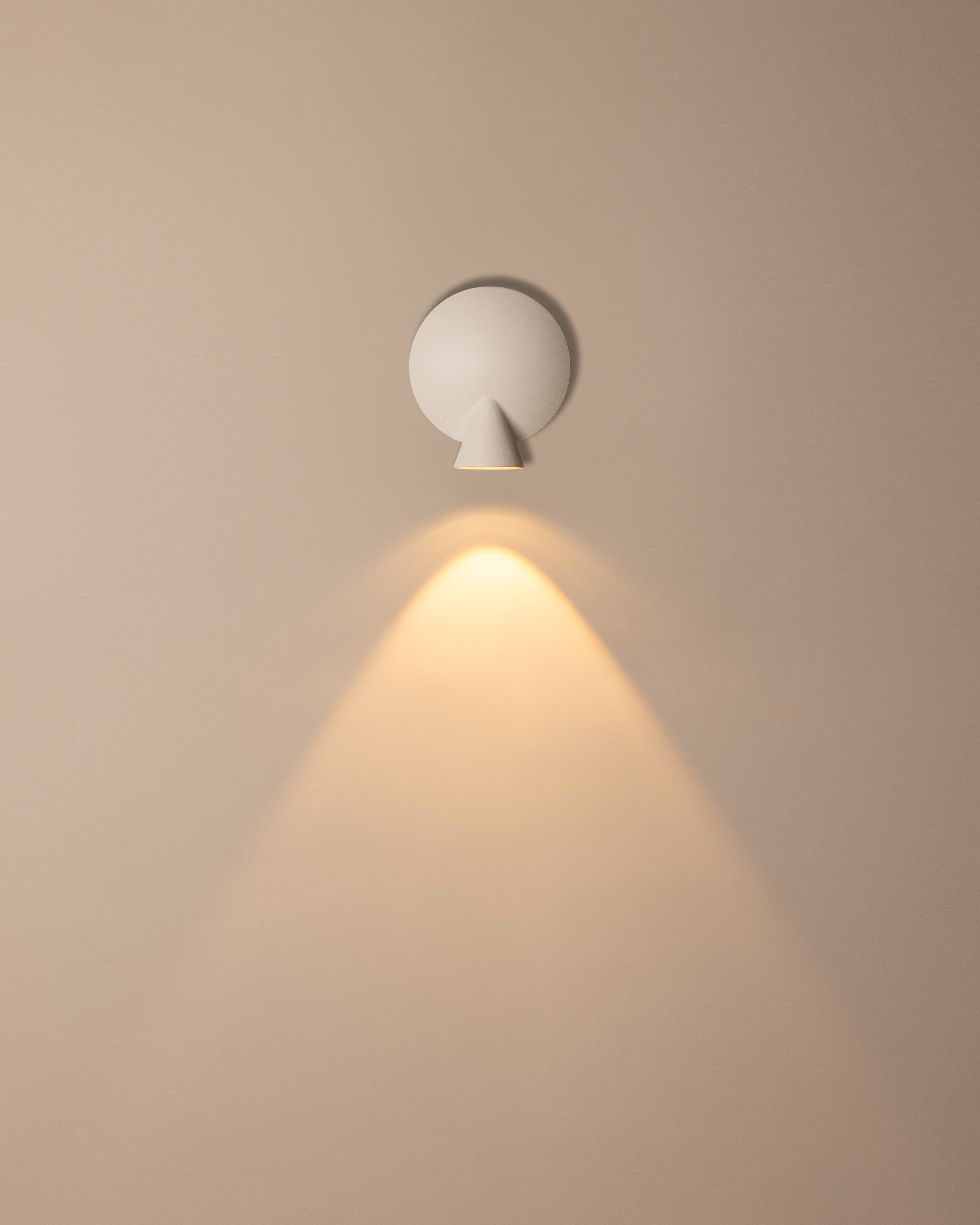 Lampa ścienna TORTUGA biały