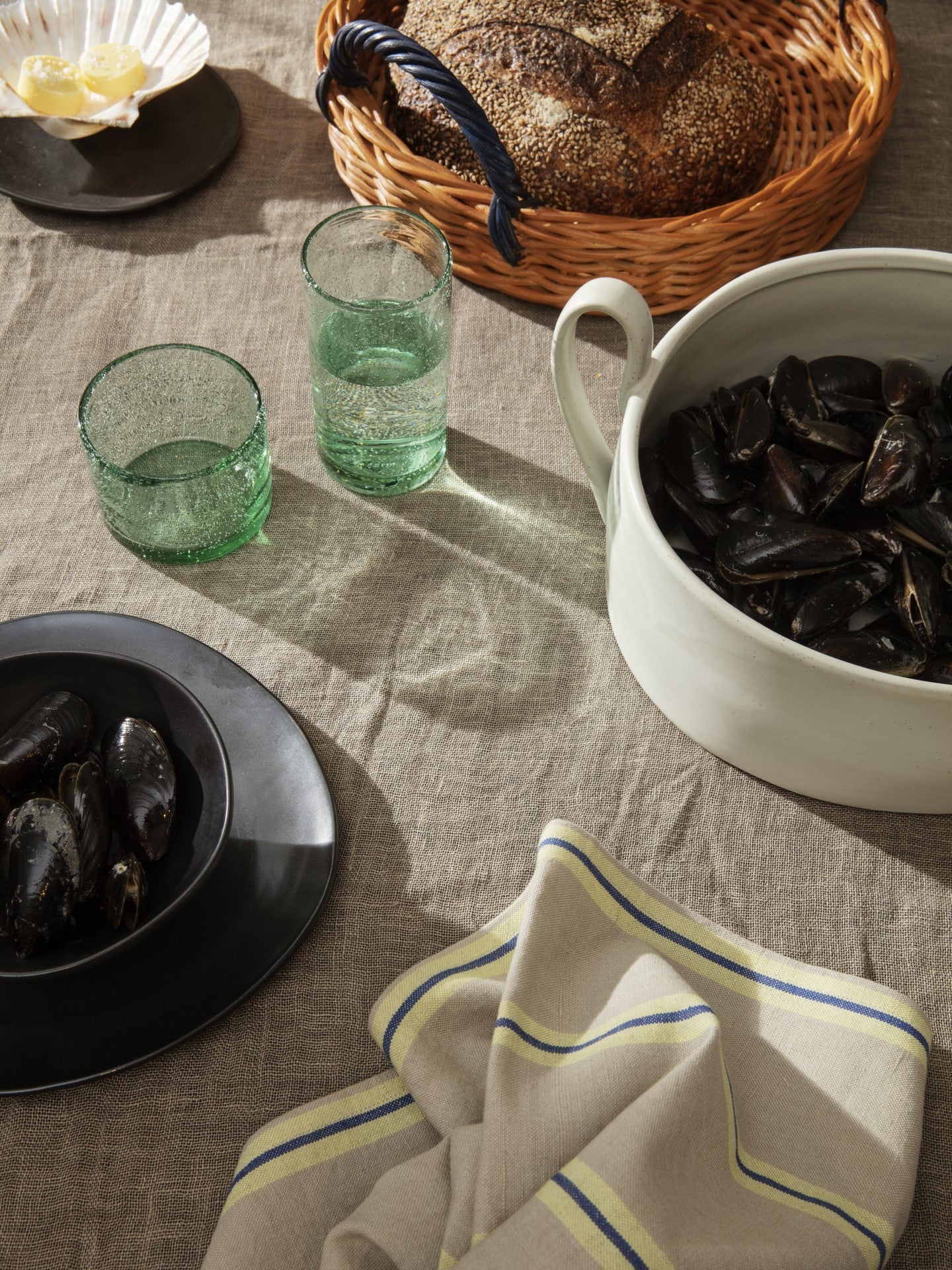 Mísa FLOW CENTREPIECE zlomená bílá