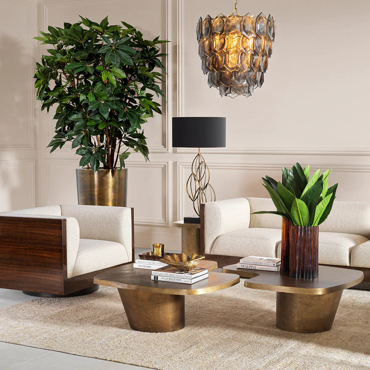 VIVENTE amber glass vase