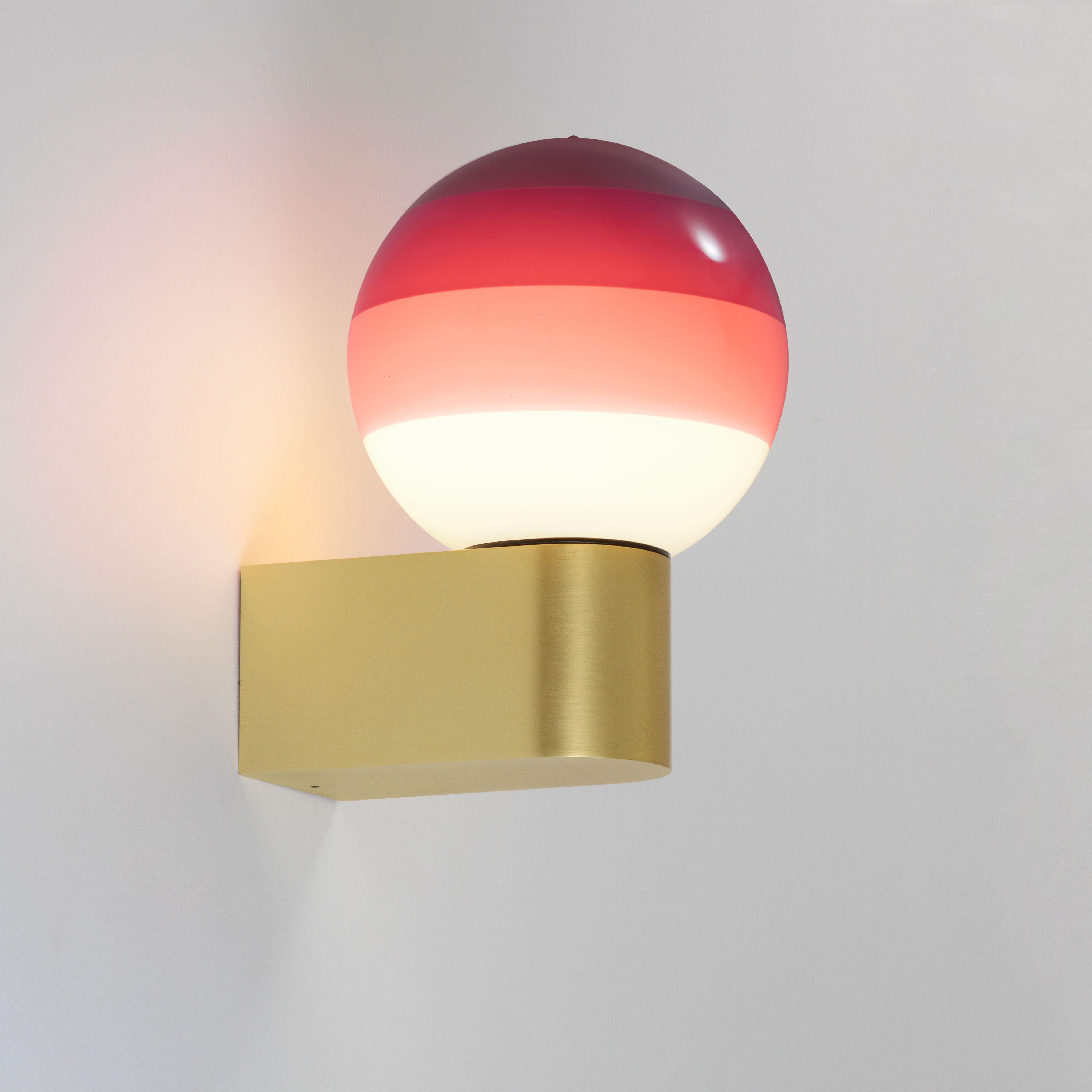 DIPPING Burgundy Wall Lamp