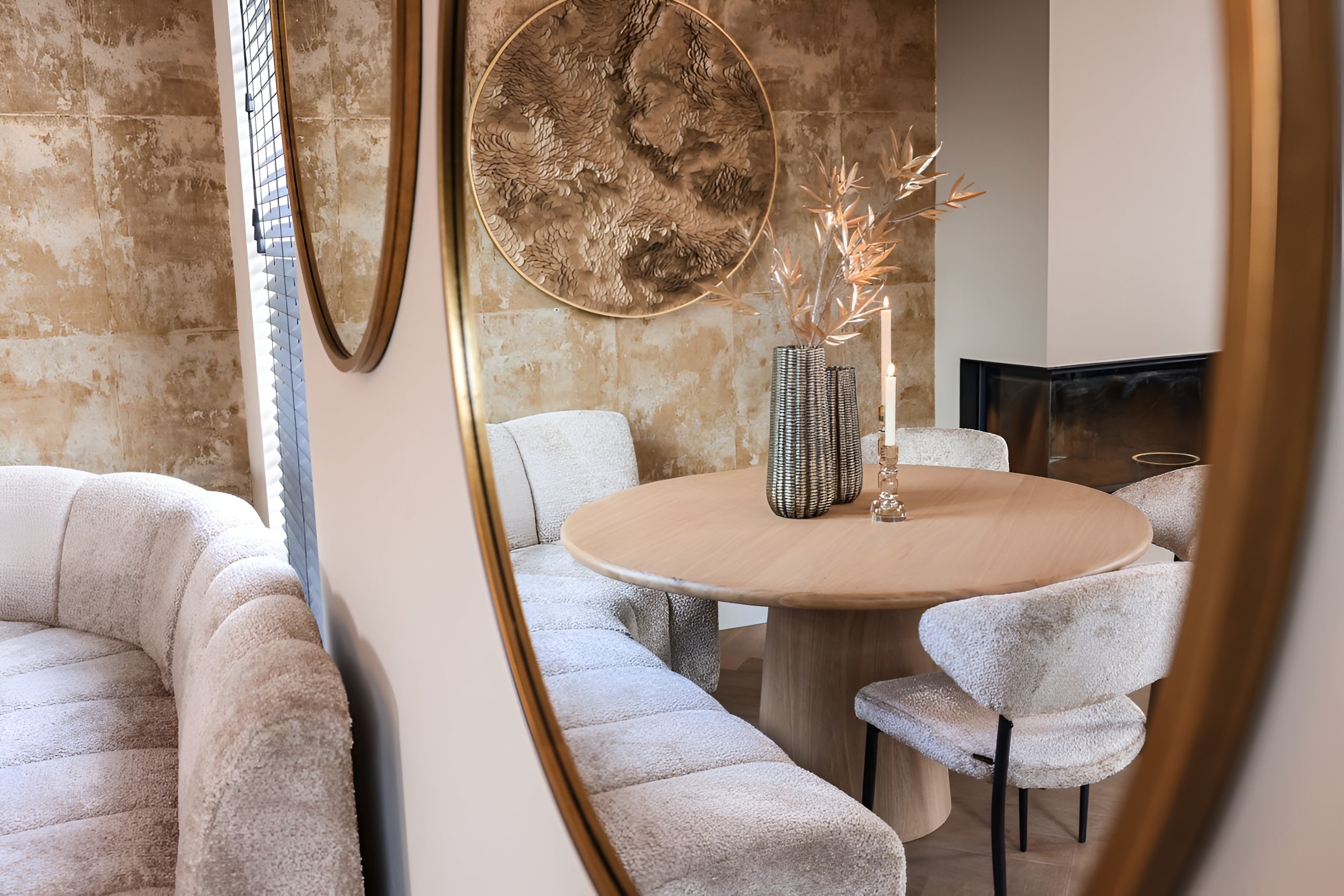 Rohová pohovka HILLPARK - zaoblený středový prvek béžový