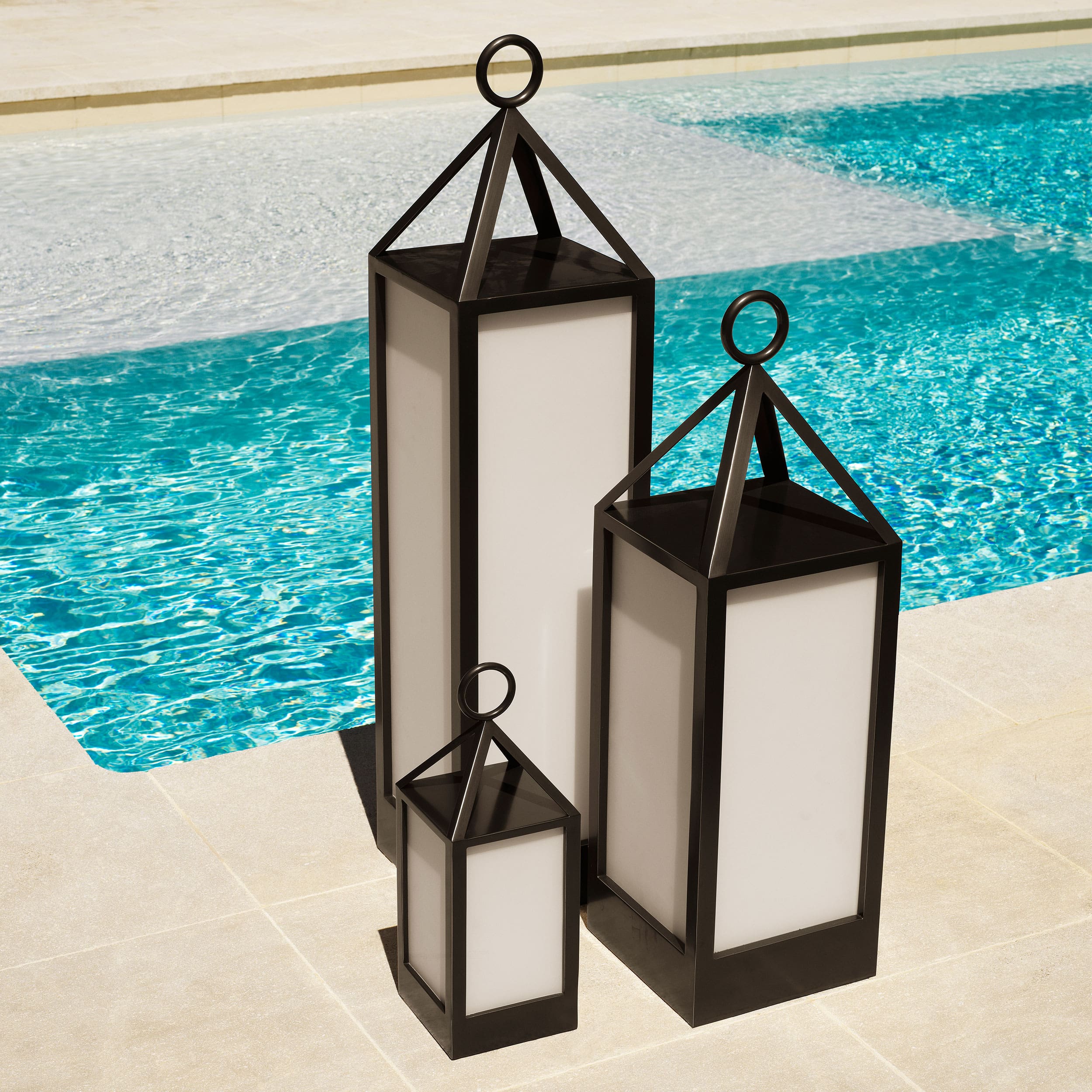 Přenosná lampa RISERVA černá