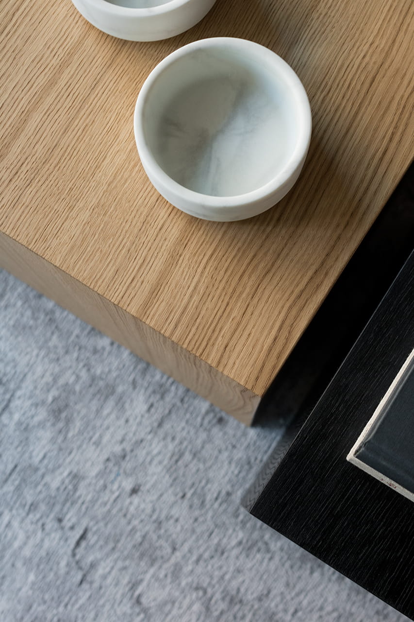 Konferenční stolek KUB dubová dýha