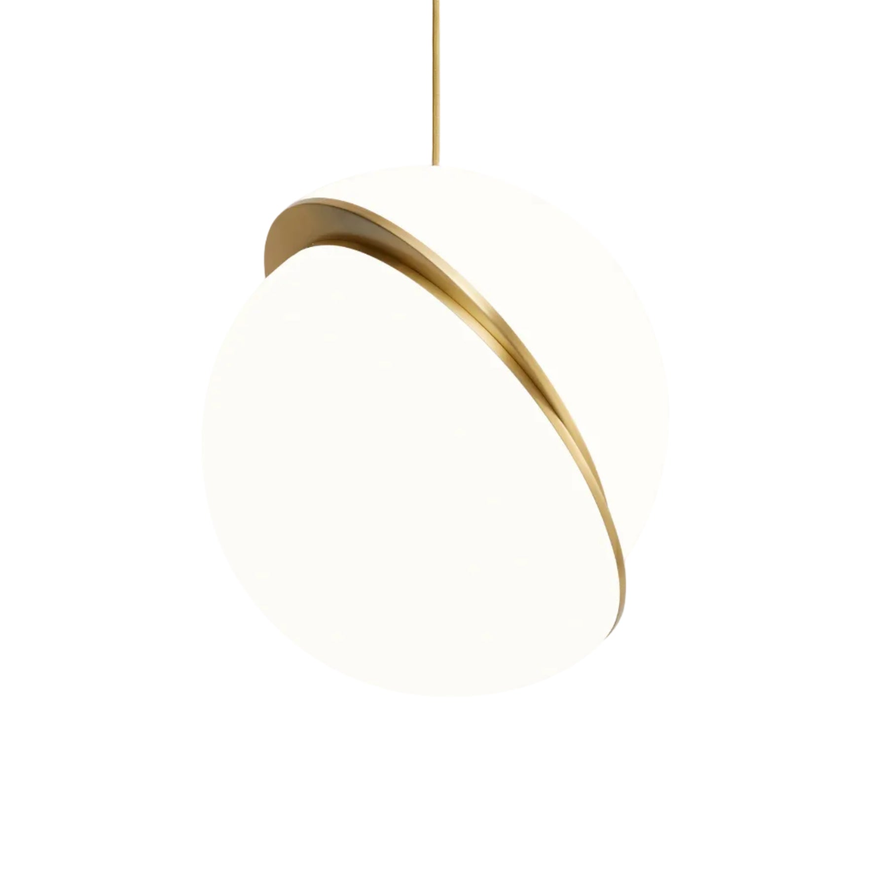 Lampa visící CRESCENT s opálovým stínidlem a mosaznými detaily