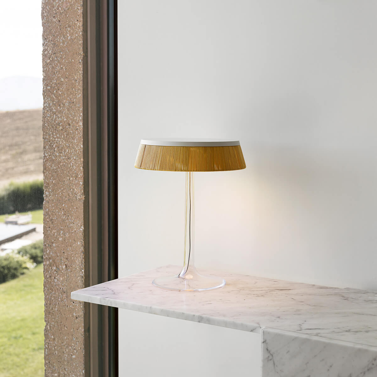 BON JOUR table lamp white with rattan shade
