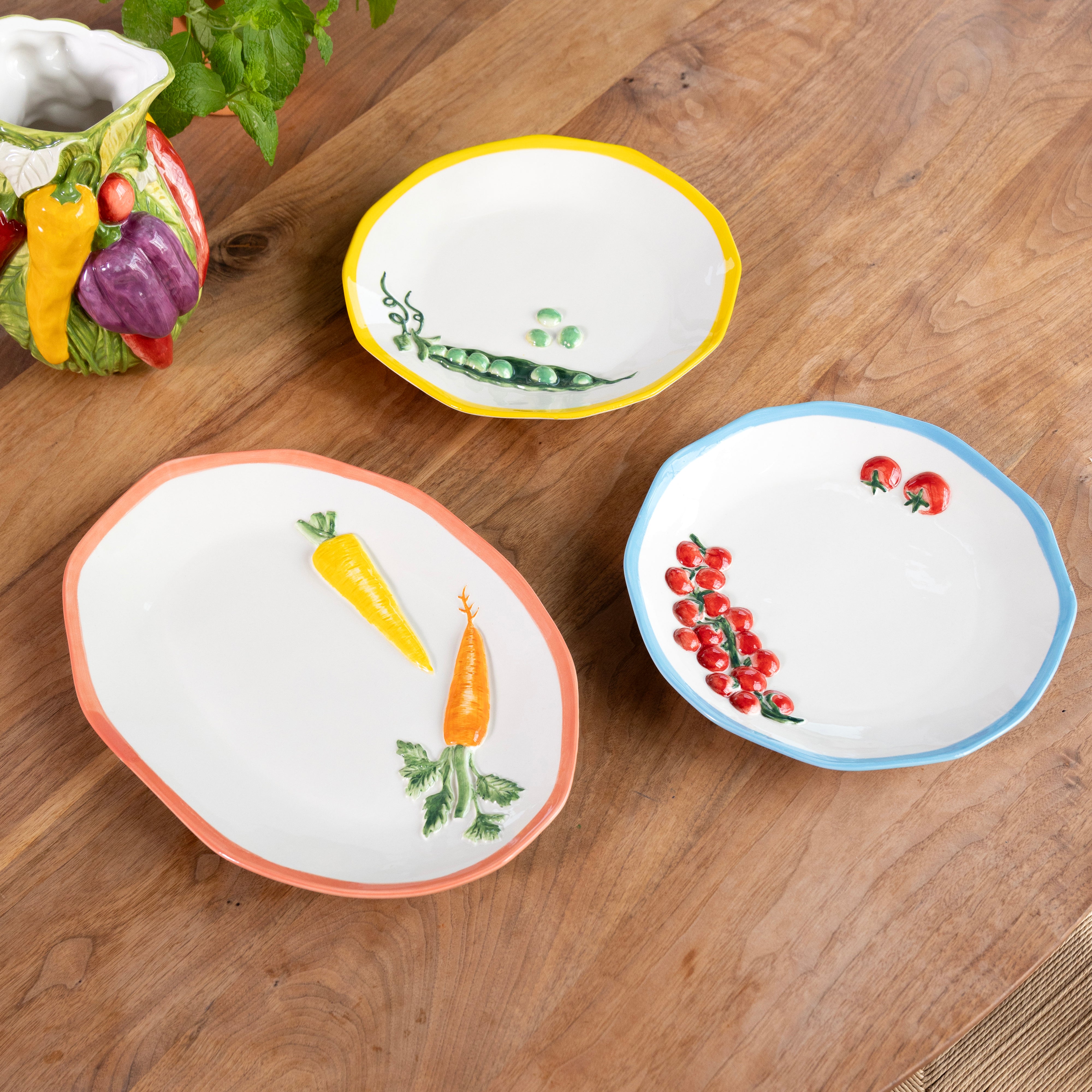 Serving Plate CAROTA white with orange and green