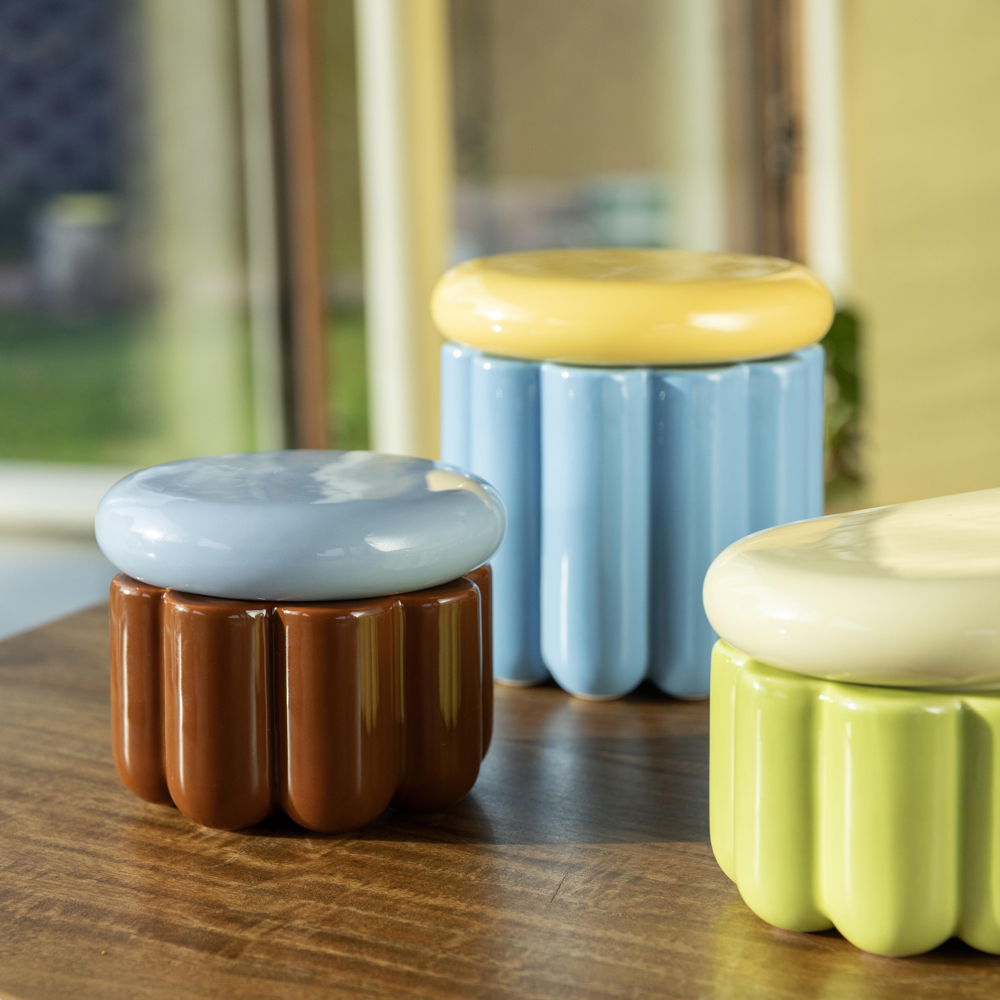 CHARLO container green with yellow lid