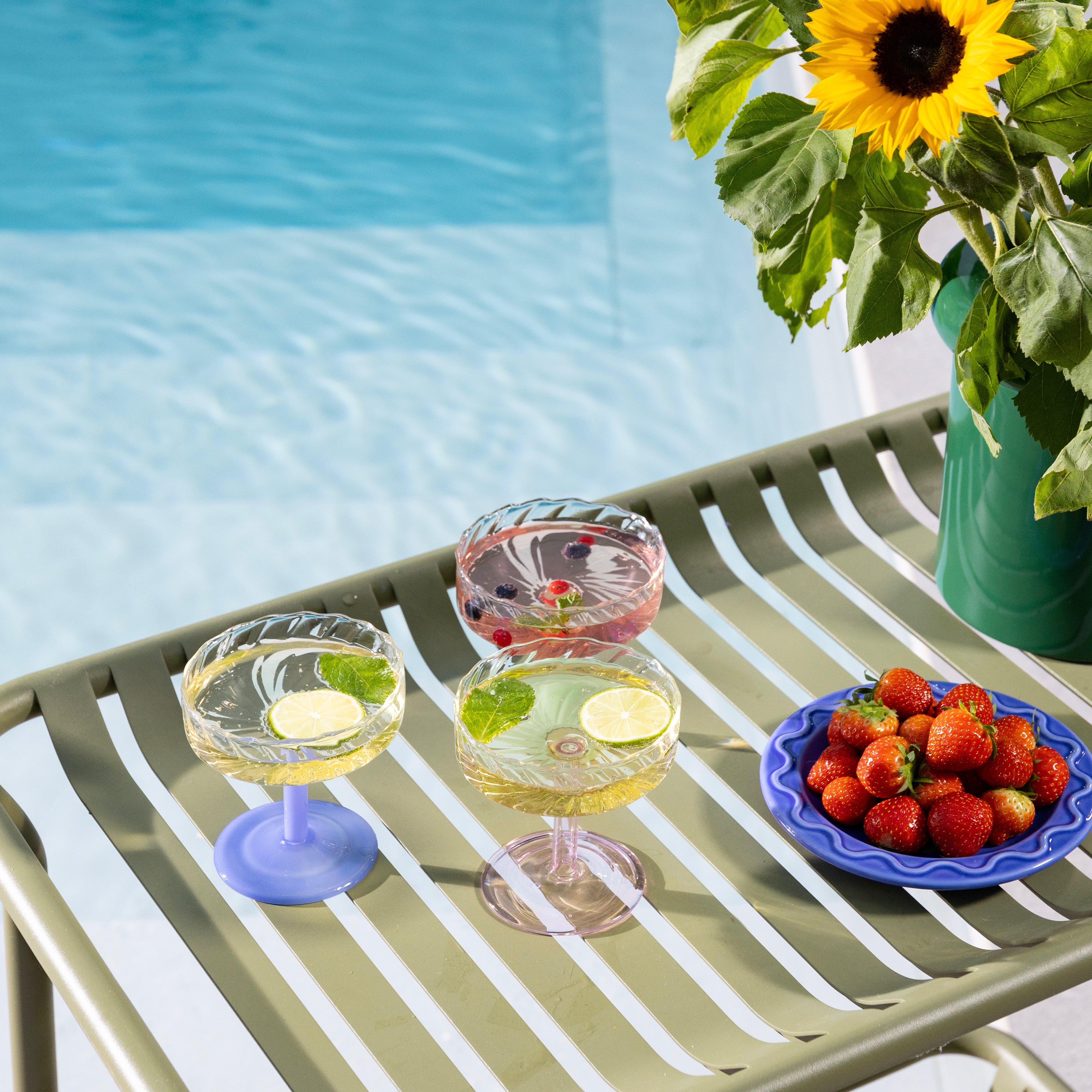 MOCHI Blue Dessert Plate Set