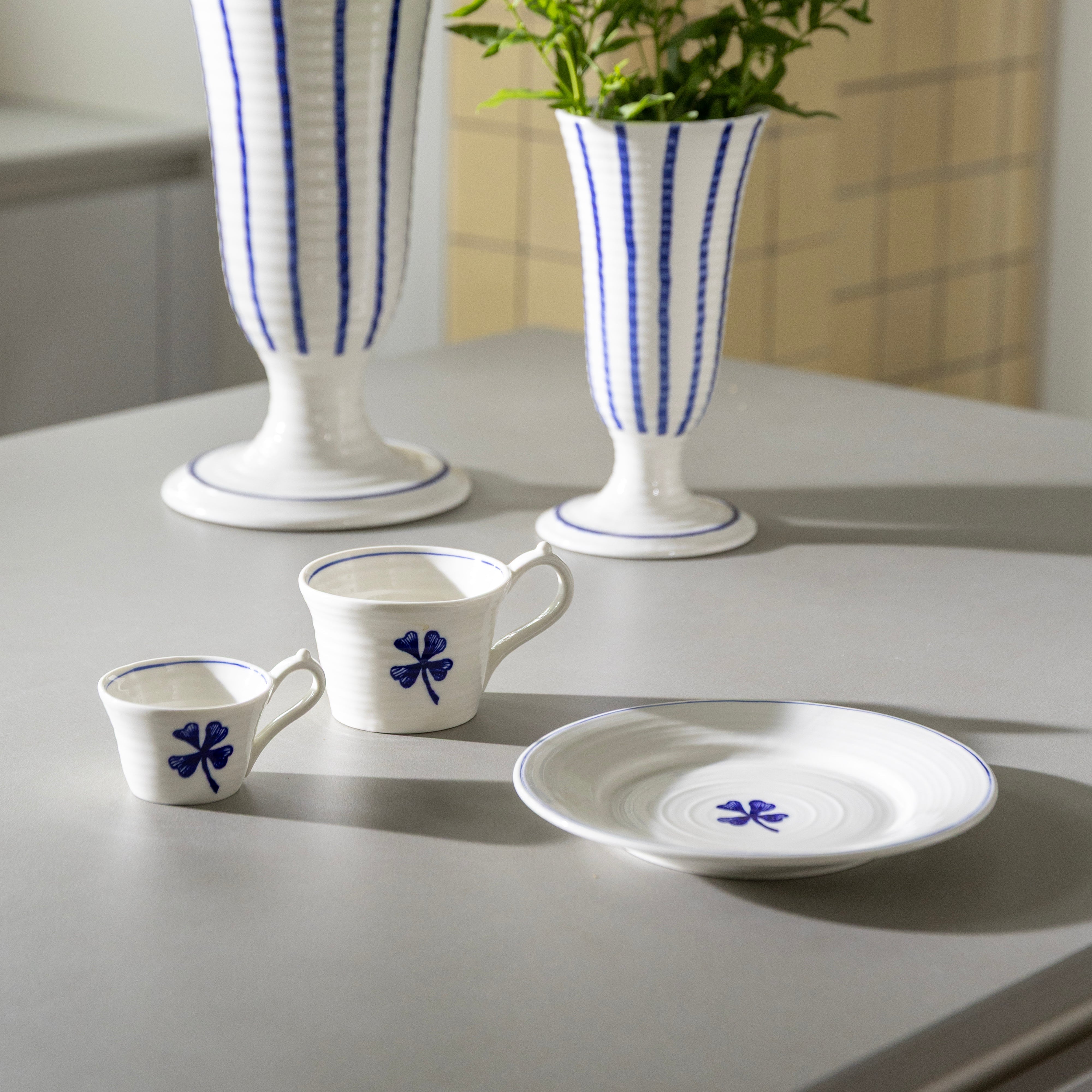 ANOUK CLOVER white and blue plate set