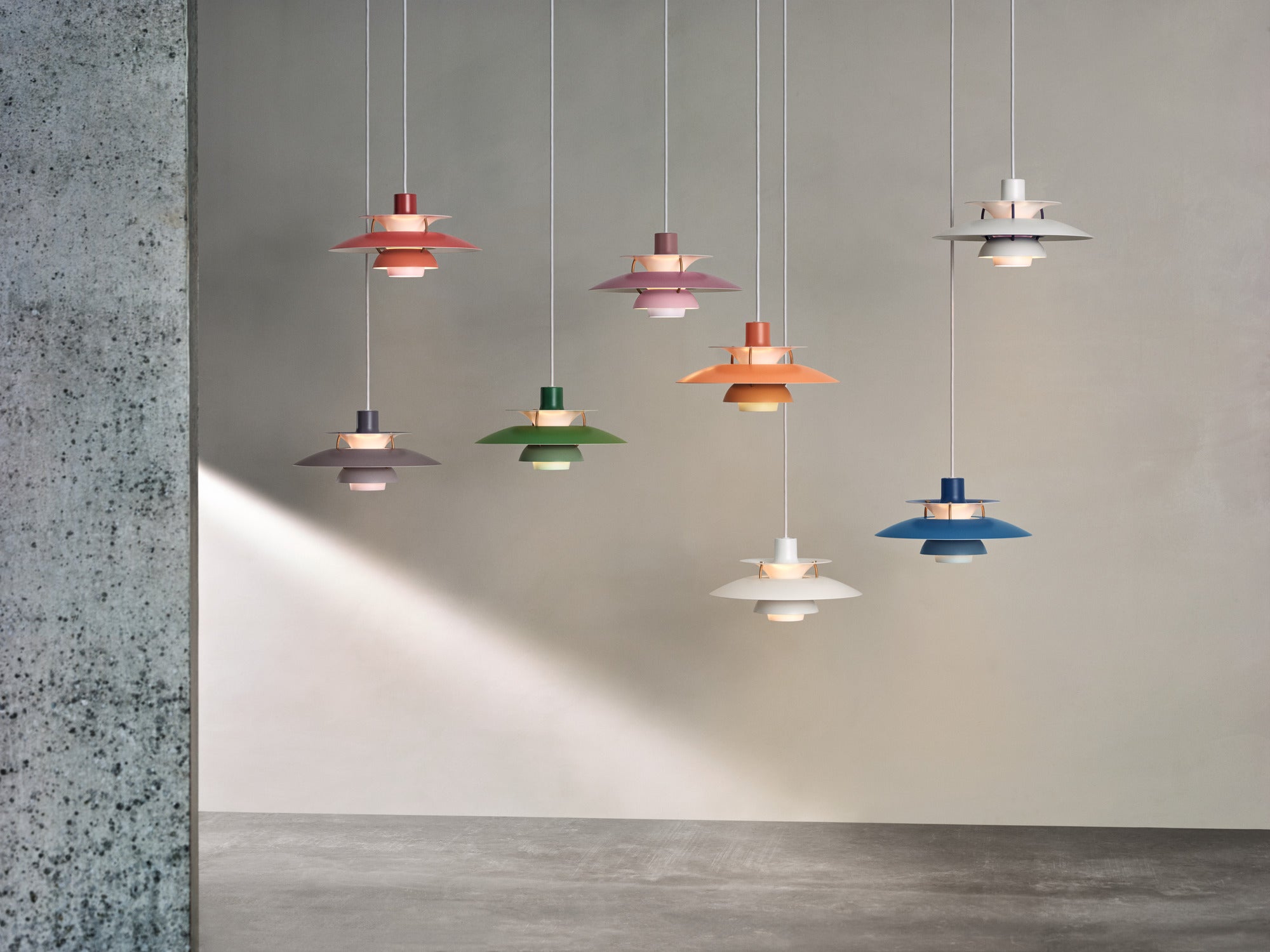 PH 5 pendant lamp in shades of blue