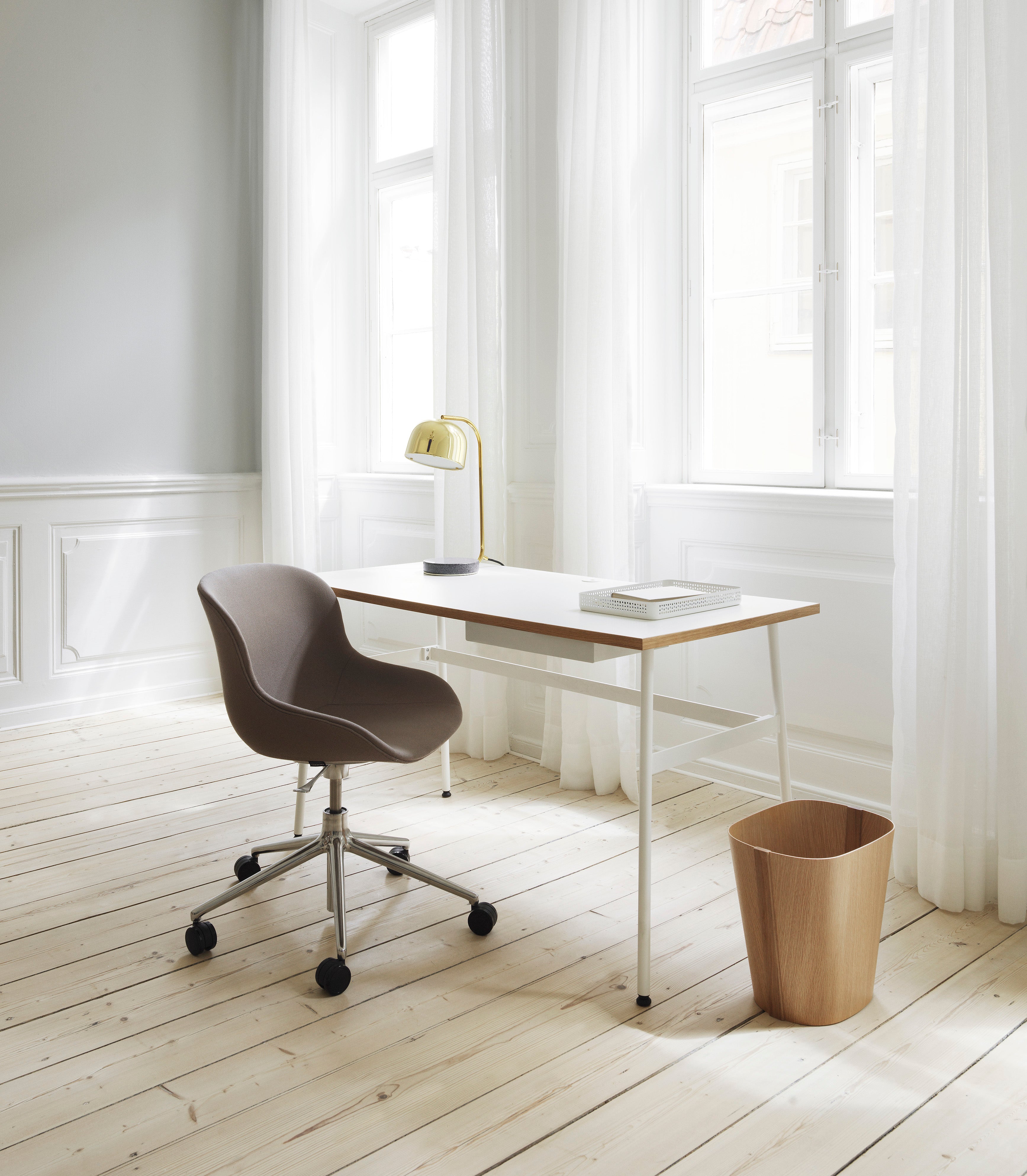 Stolní lampa GRANT zlatá s černým granitem