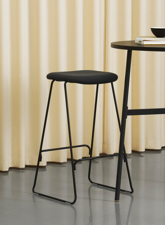 Bar chair Just a natural oak with a black base