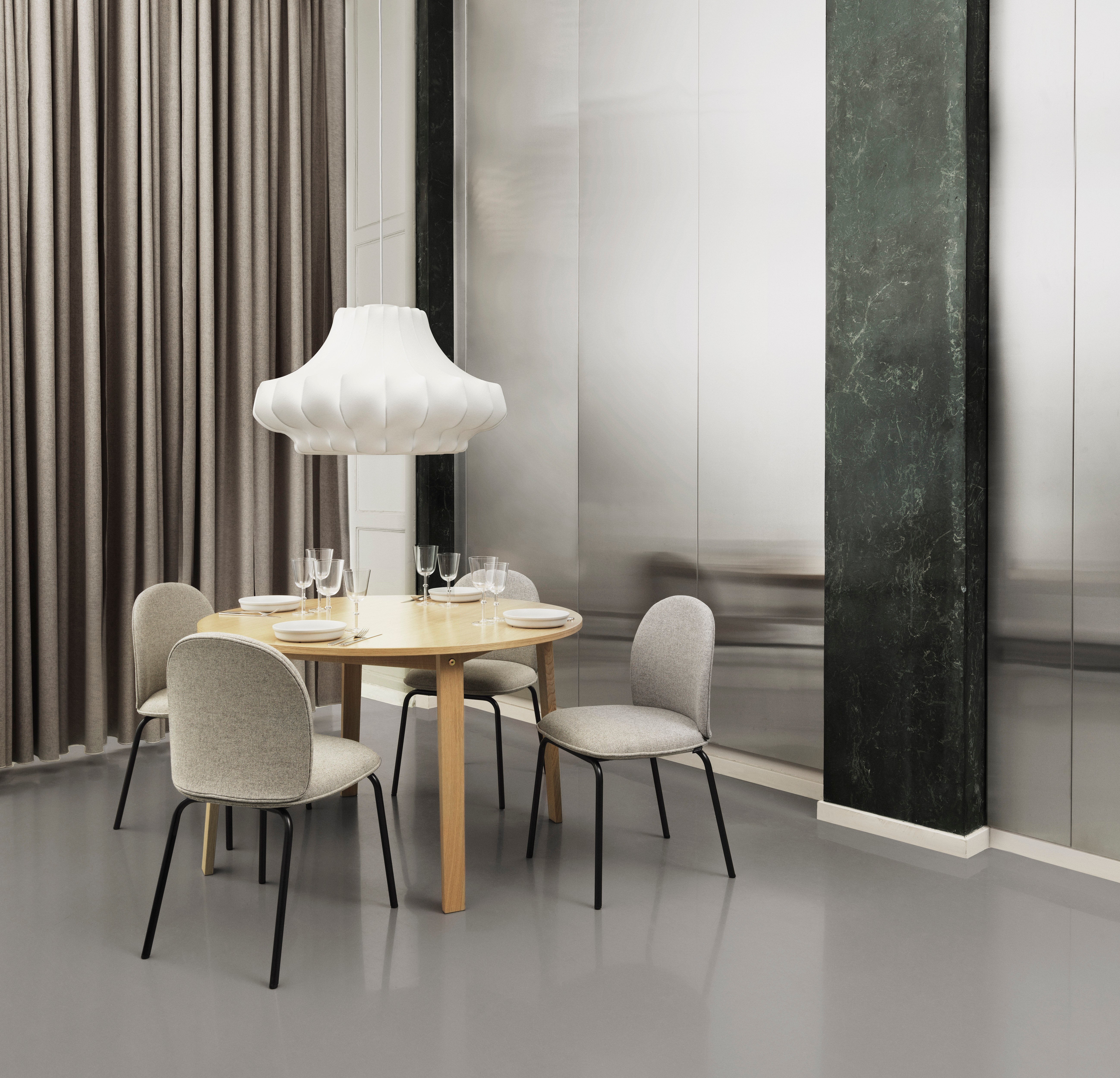PHANTOM MEDIUM white pendant lamp