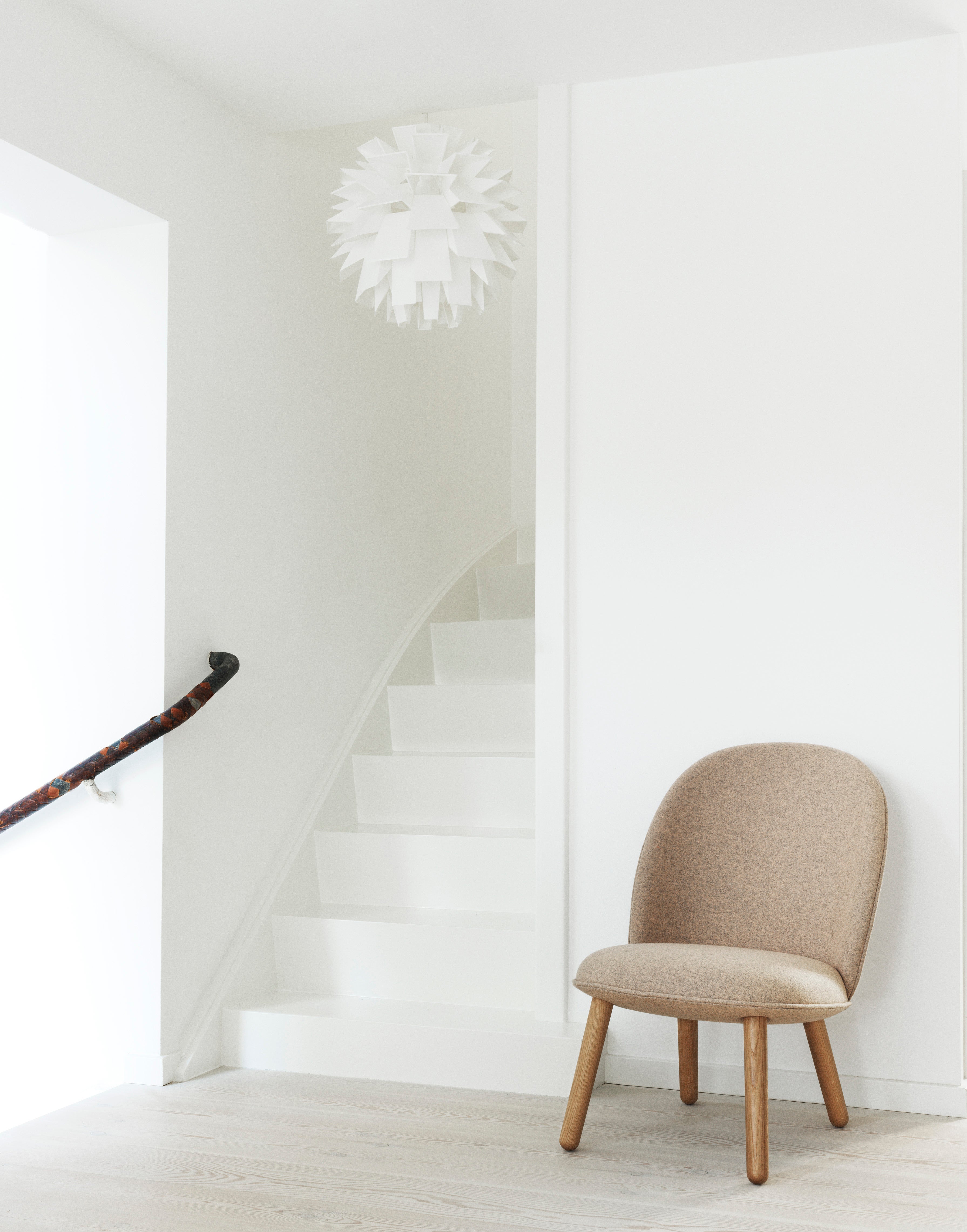 Bílý stínidlo závěsné lampy NORM 69