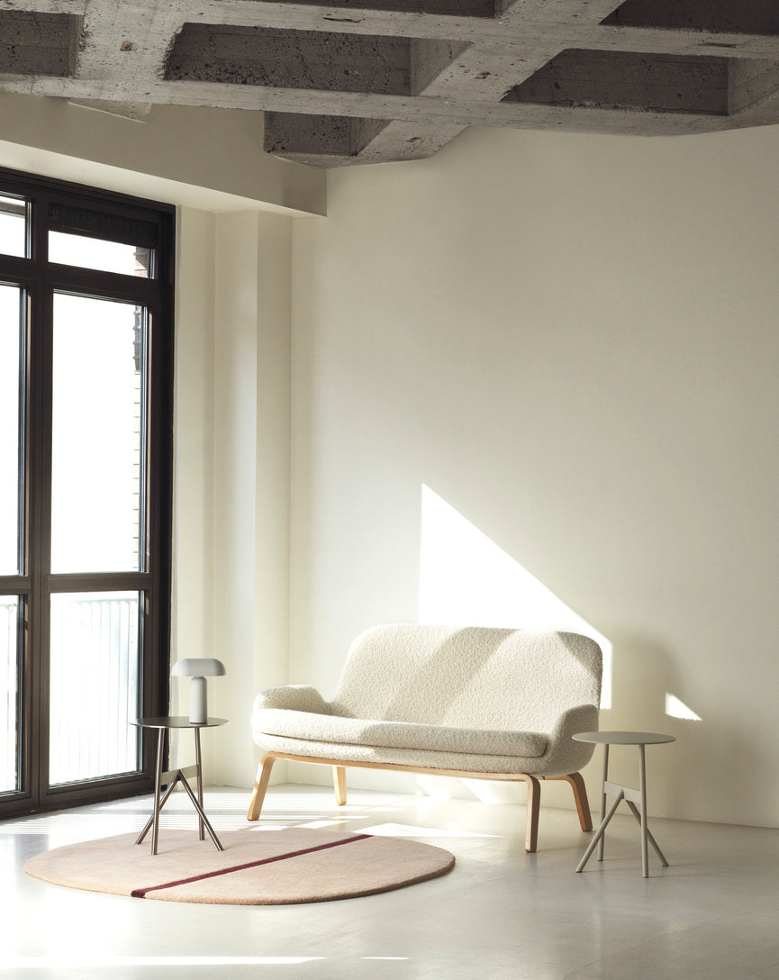 Upholstered sofa oak era base