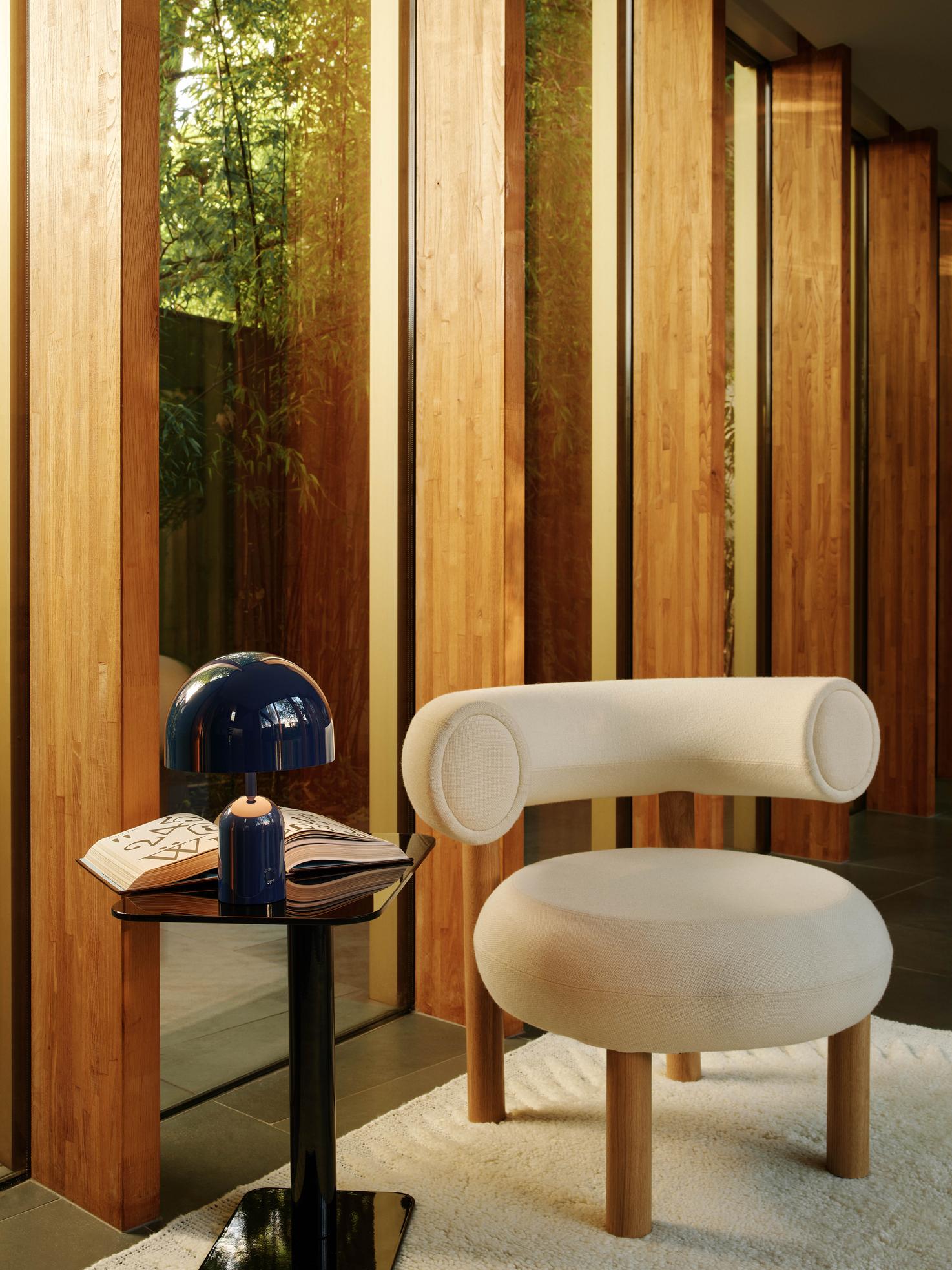 Přenosná stolní lampa BELL modrá