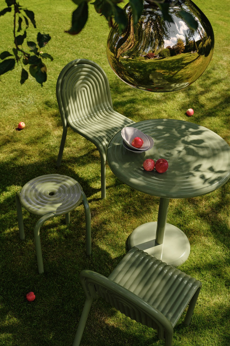 Zelené venkovní křeslo GROOVE