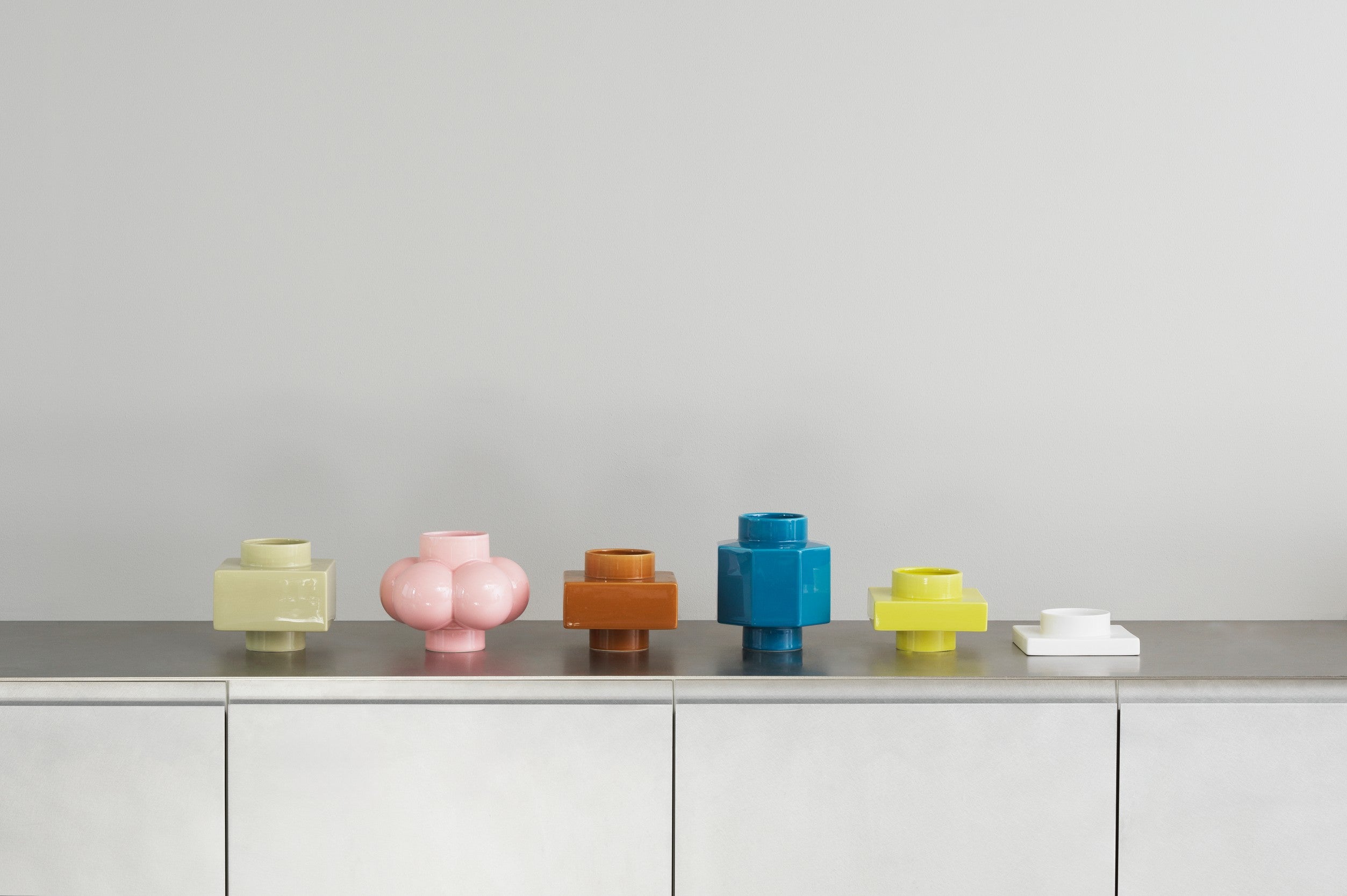 DEKO OBJECT lemon yellow vase