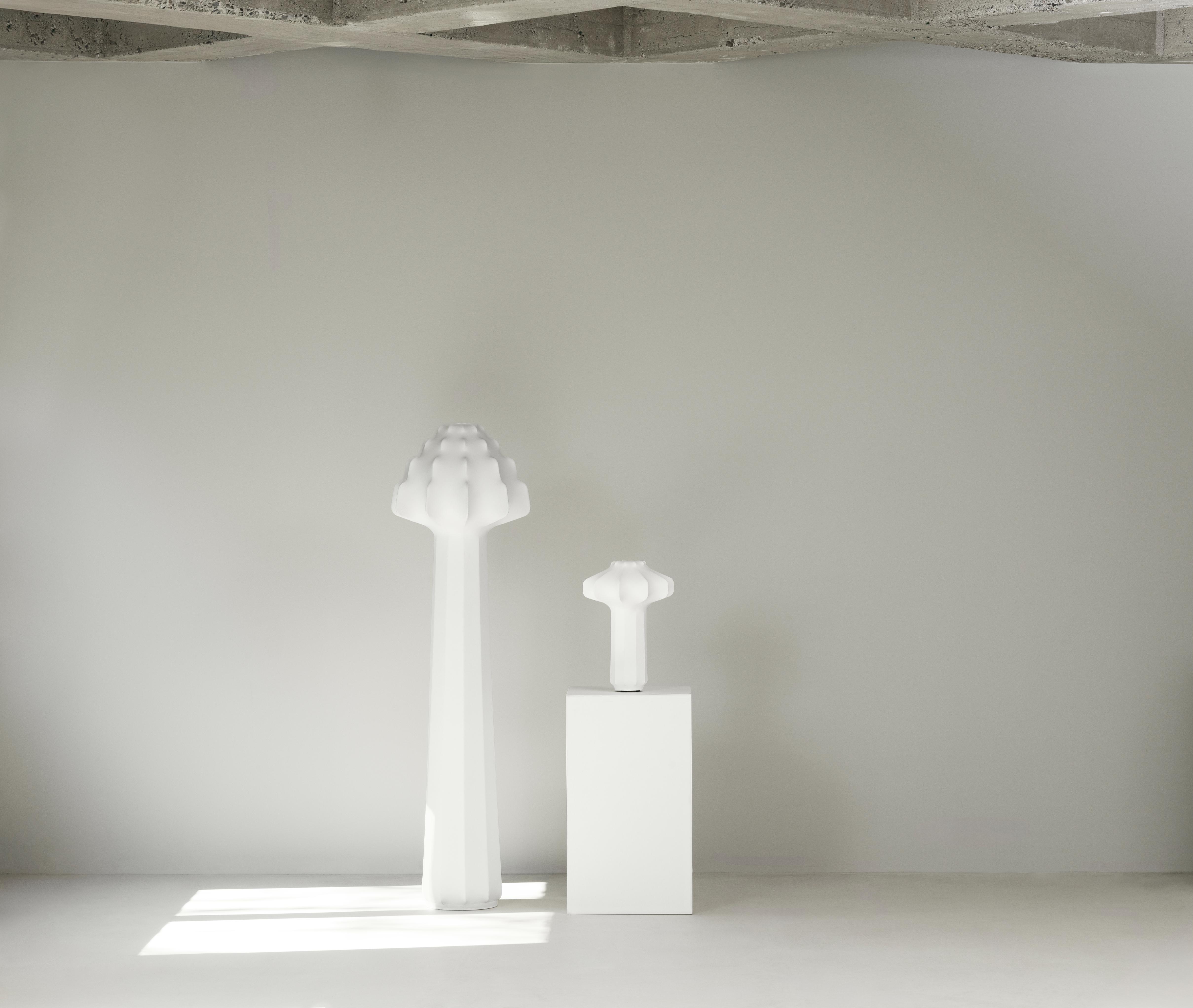 Stolní lampa PHANTOM bílá