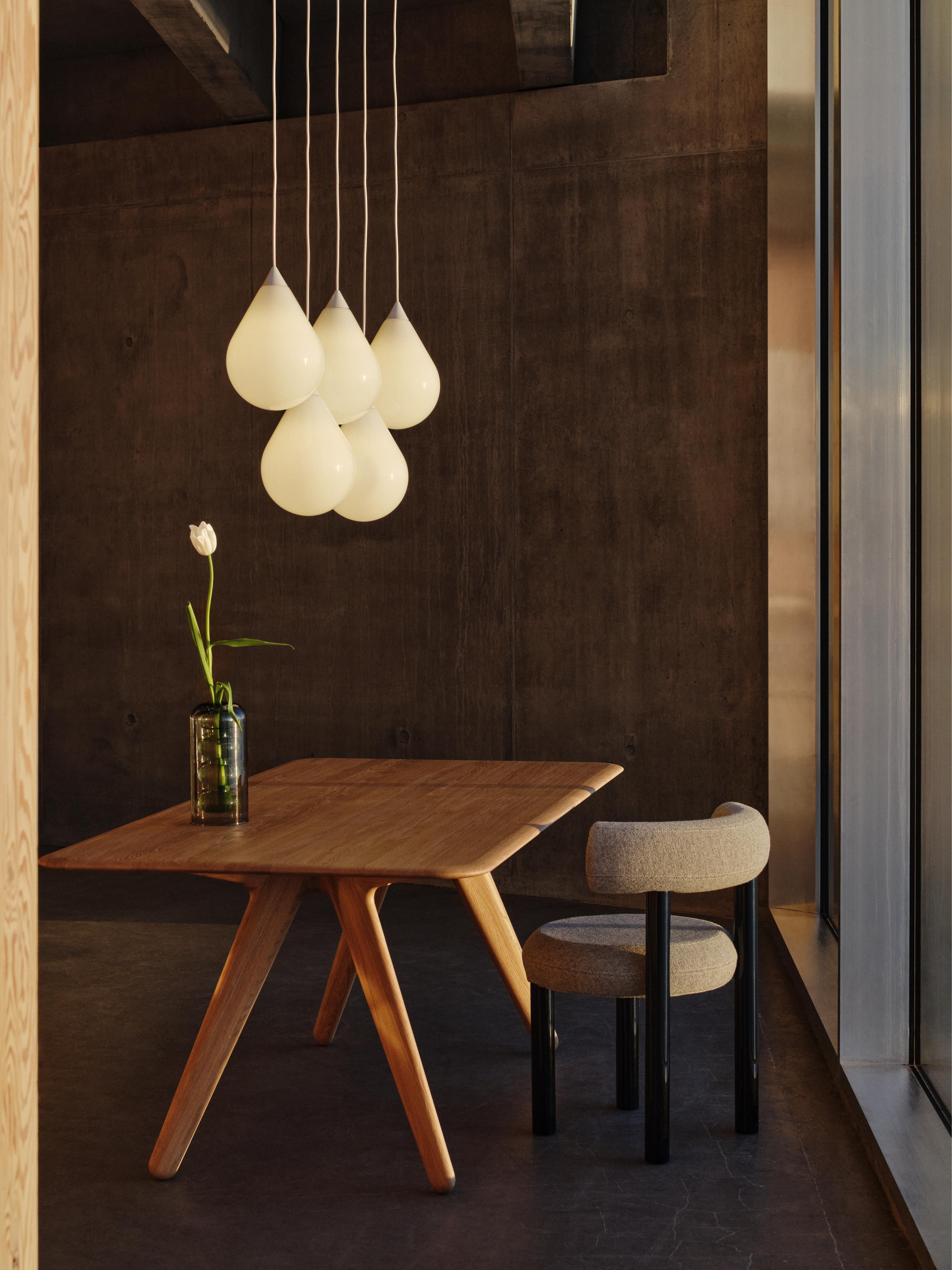 Lampa wisząca FLARE BEAD opalowy klosz
