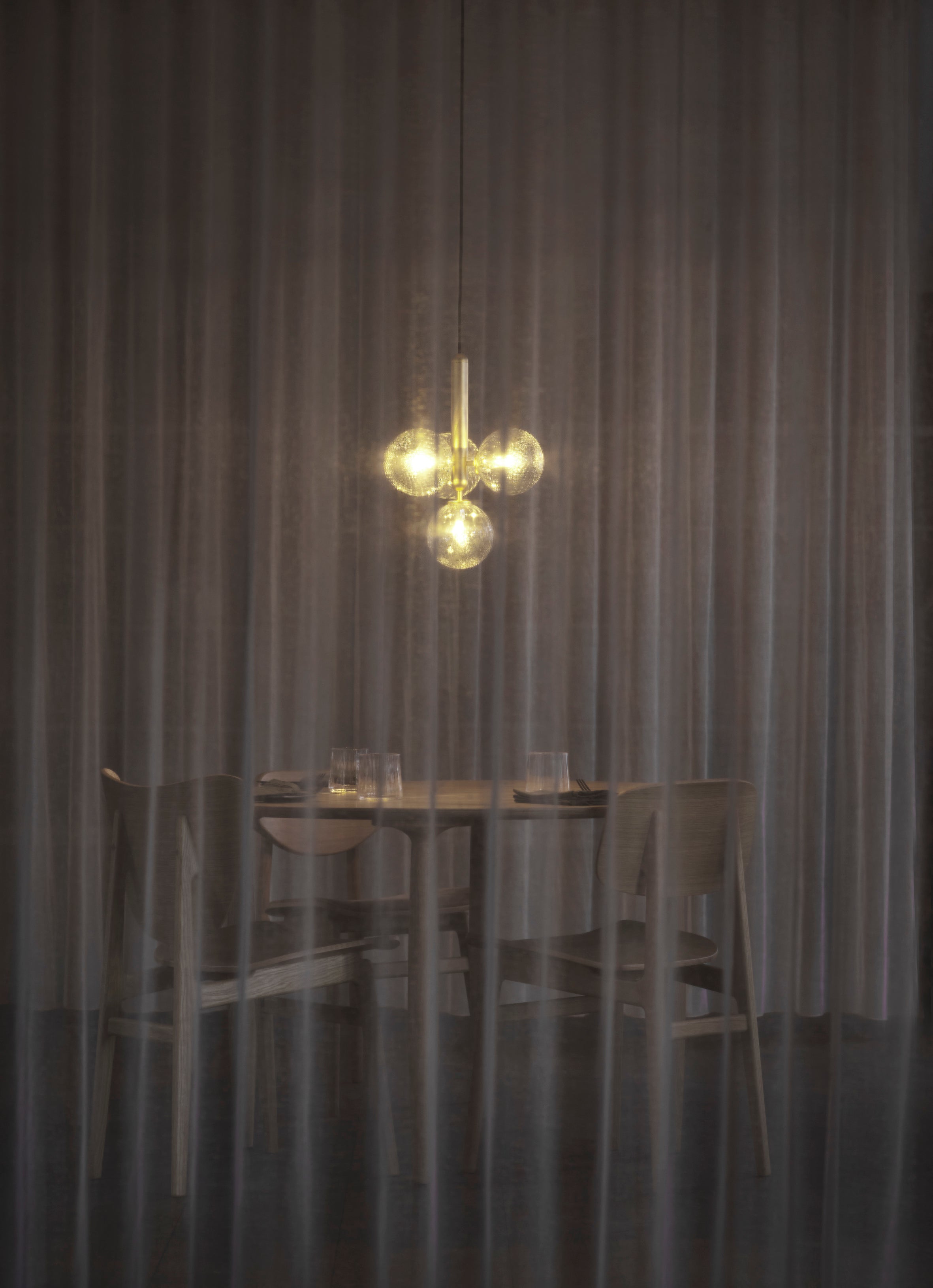 MIIRA 4 Pendant Lamp in Brass with Transparent Glass