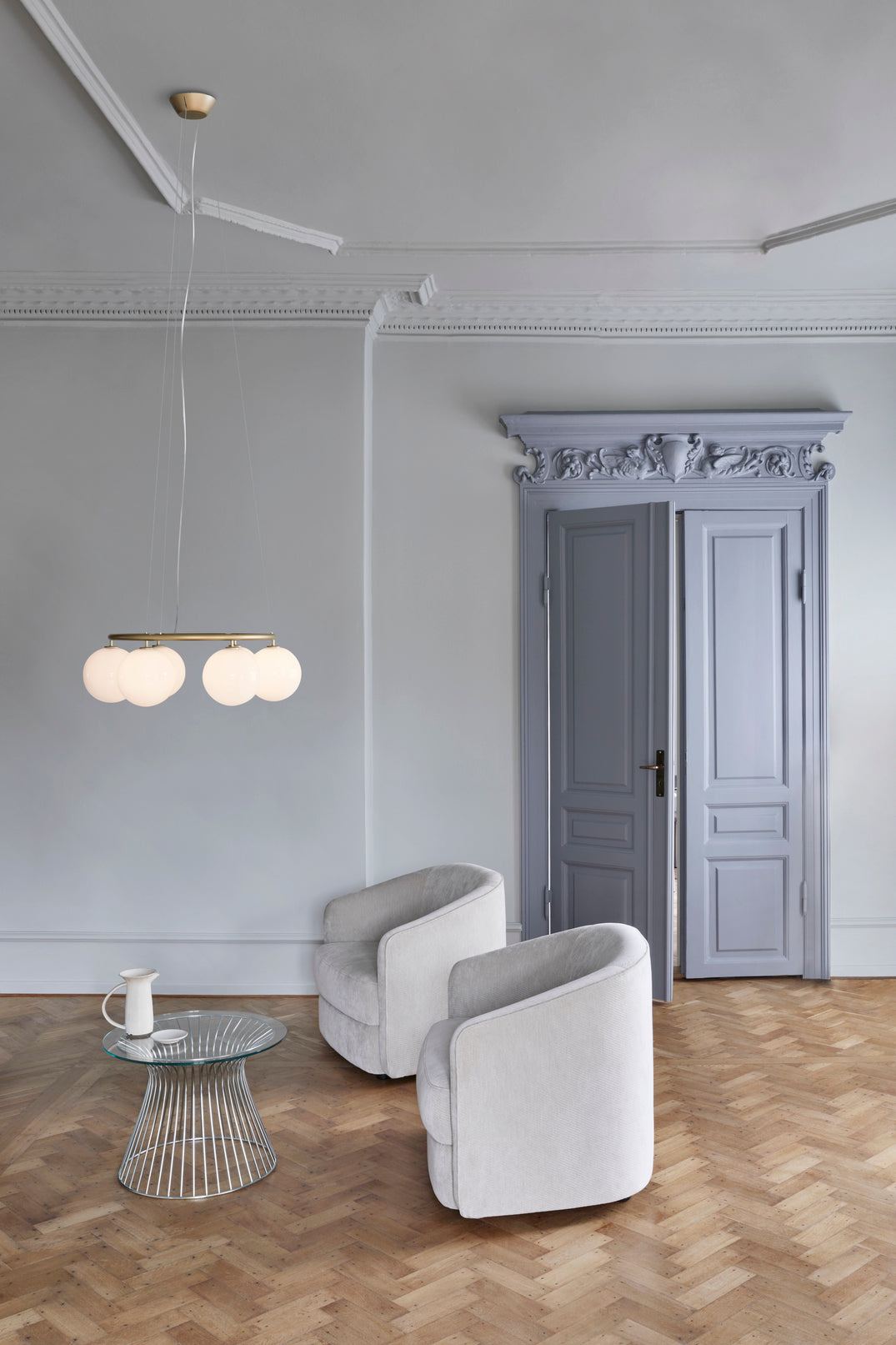 Závěsná lampa MIIRA 6 CIRCULAR mosazná s opálovým sklem