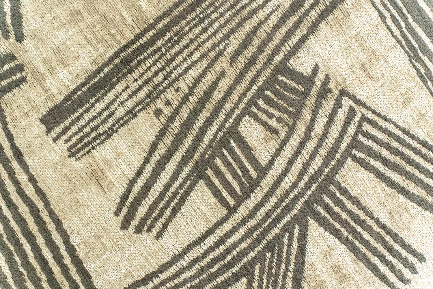 KANJI Beige Rug with Black