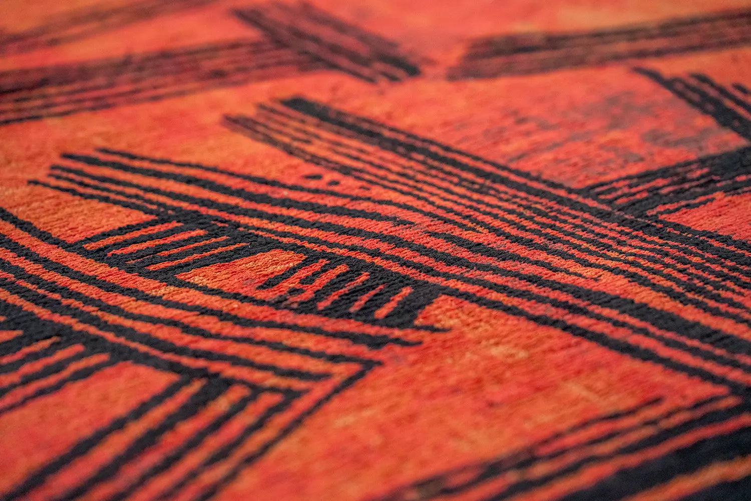 Round Carpet KANJI Orange with Black