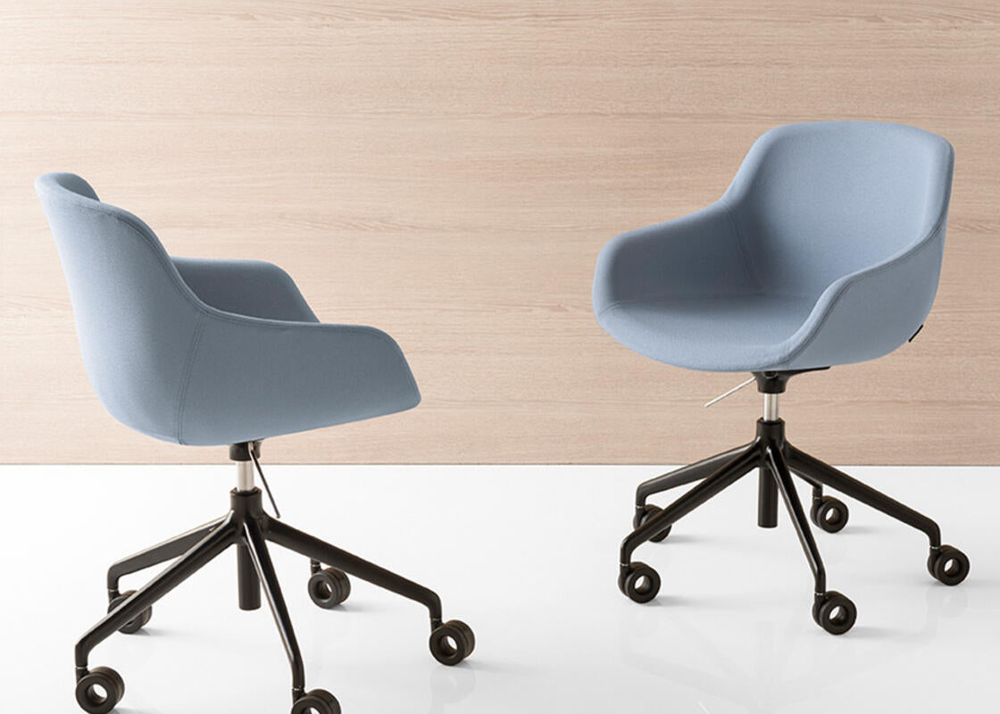 Kancelářská židle IGLOO čalouněná s černým podstavcem