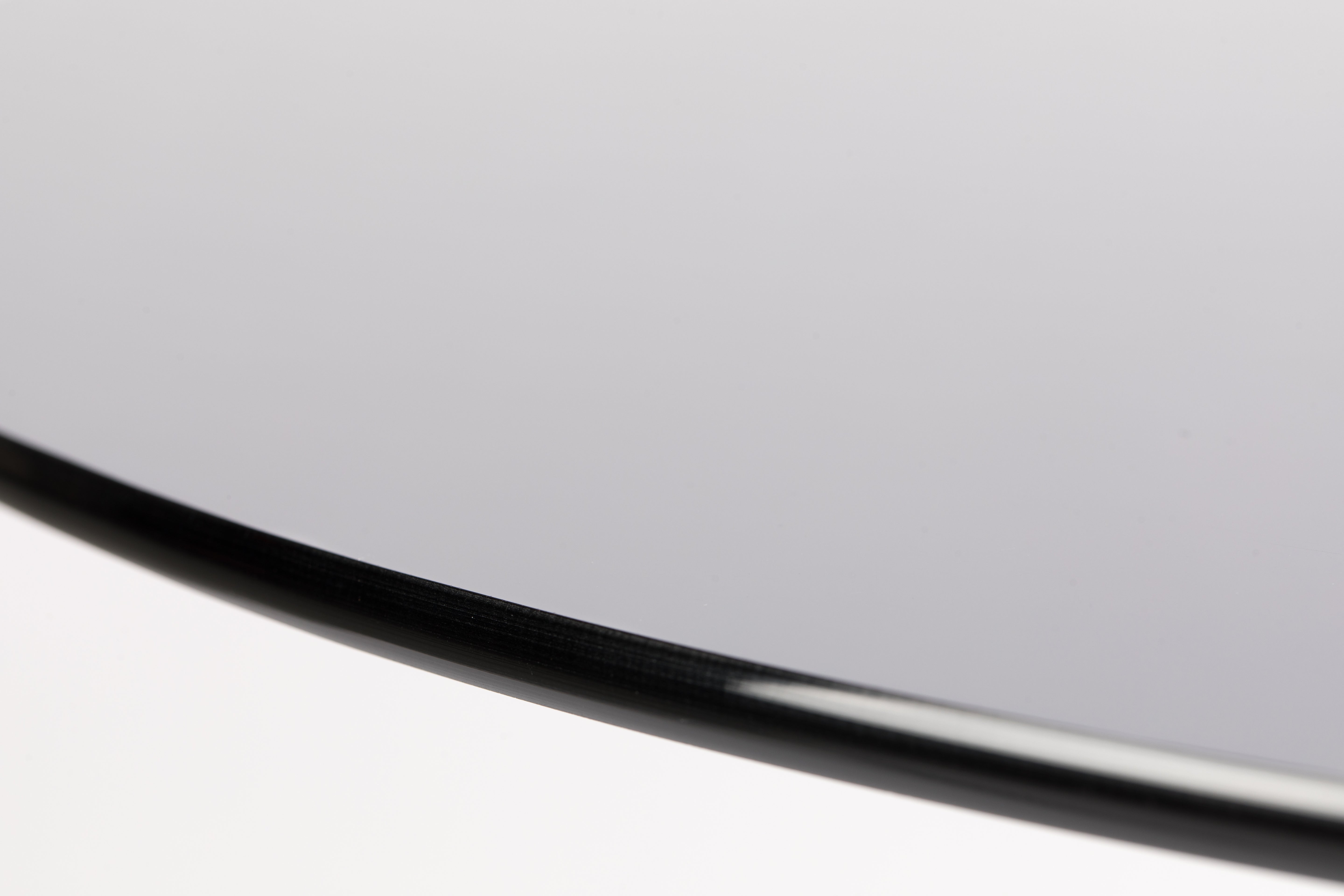 Kulatý stůl FLORIS černé sklo se zlatou základnou