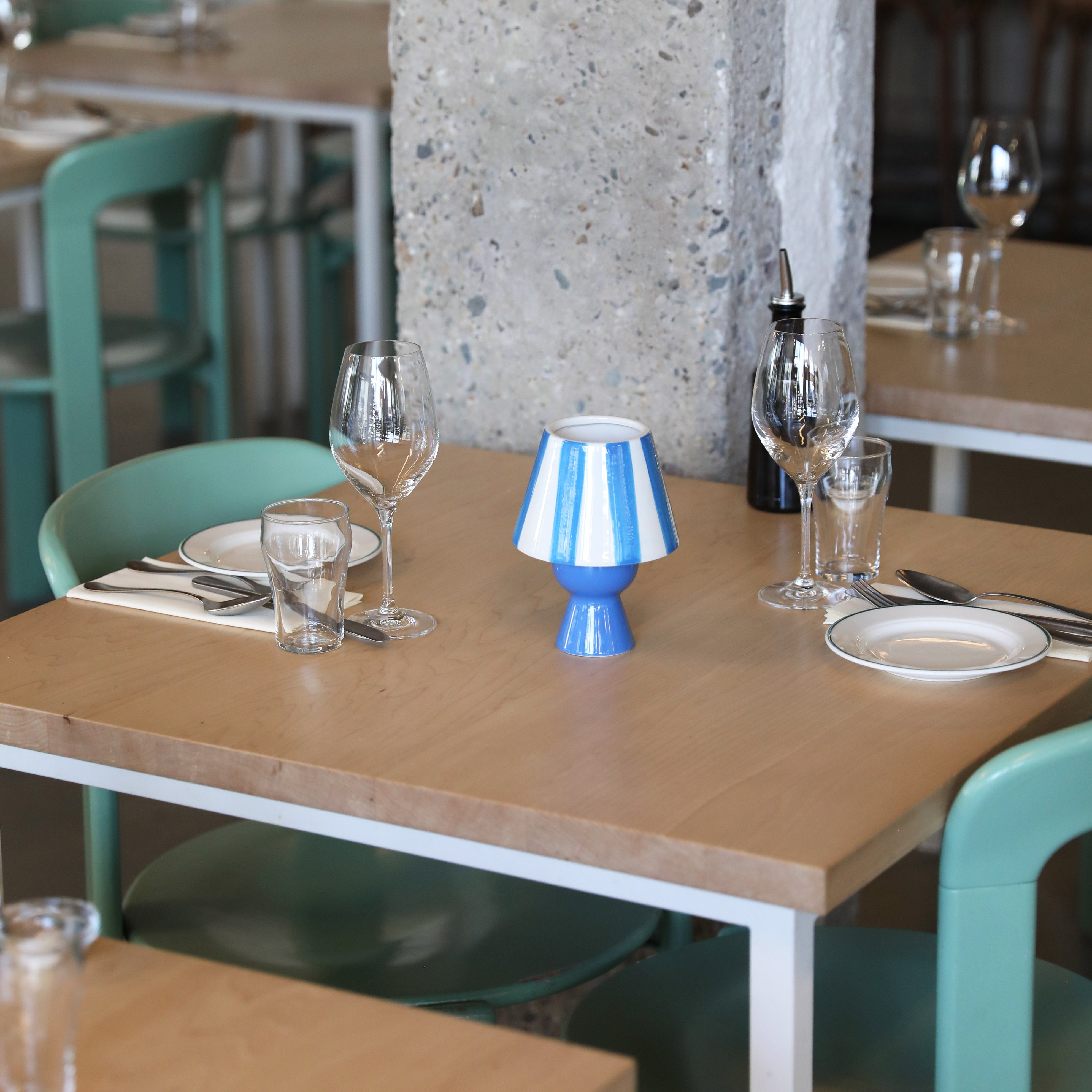 Blue tealight holder CANTINE with white