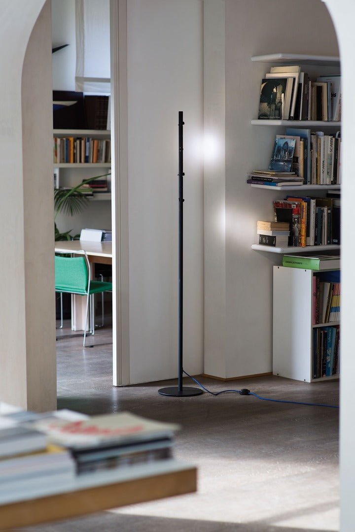 Lampa podłogowa 4-punktowa COLIBRÌ czarny