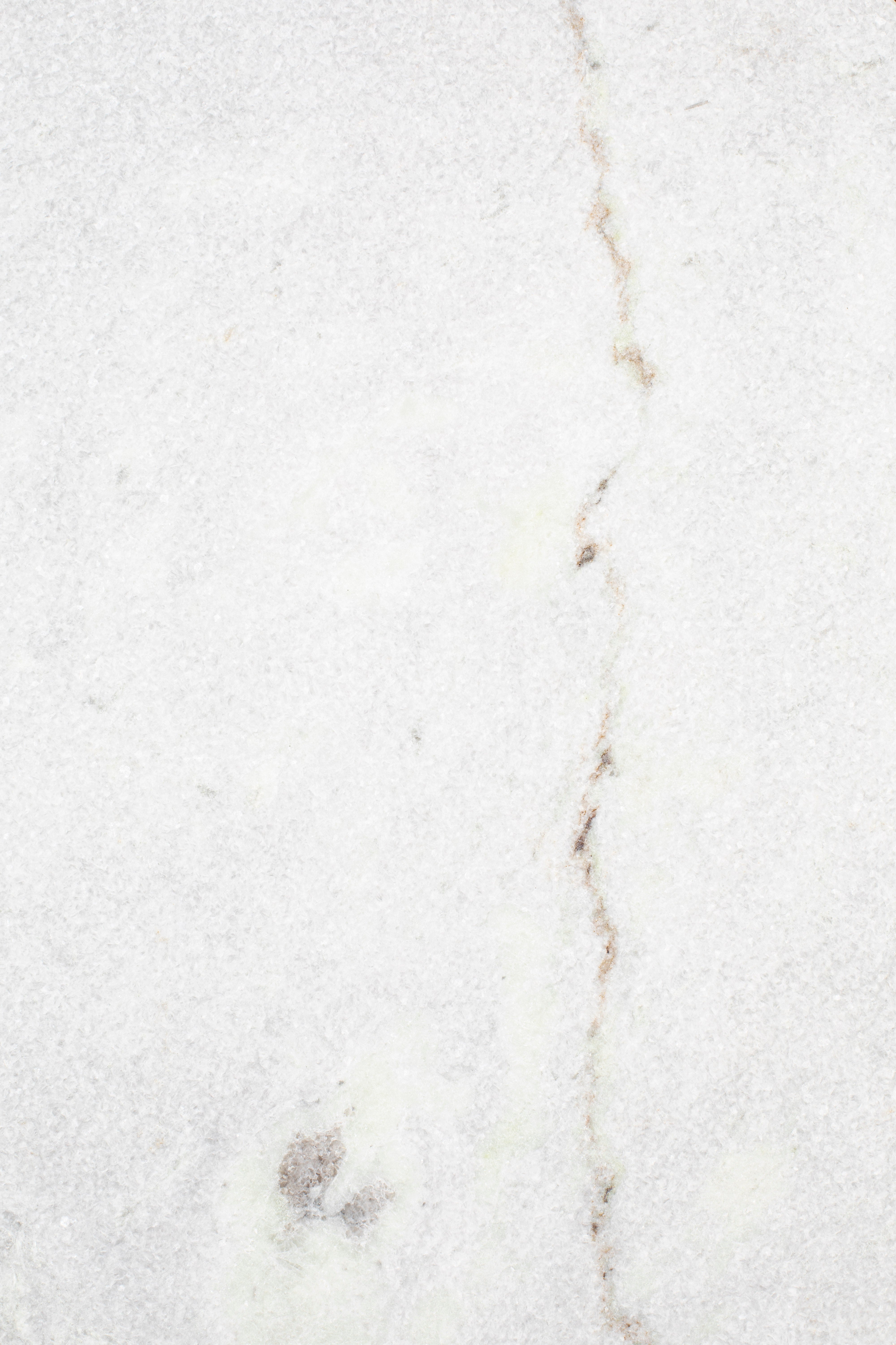 Timpa coffee table white marble with a golden base