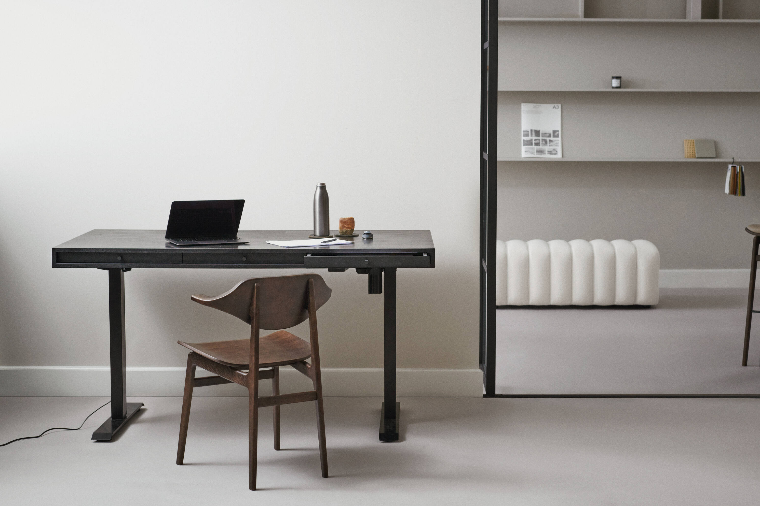 Adjustable Desk JFK Dark Ash Wood