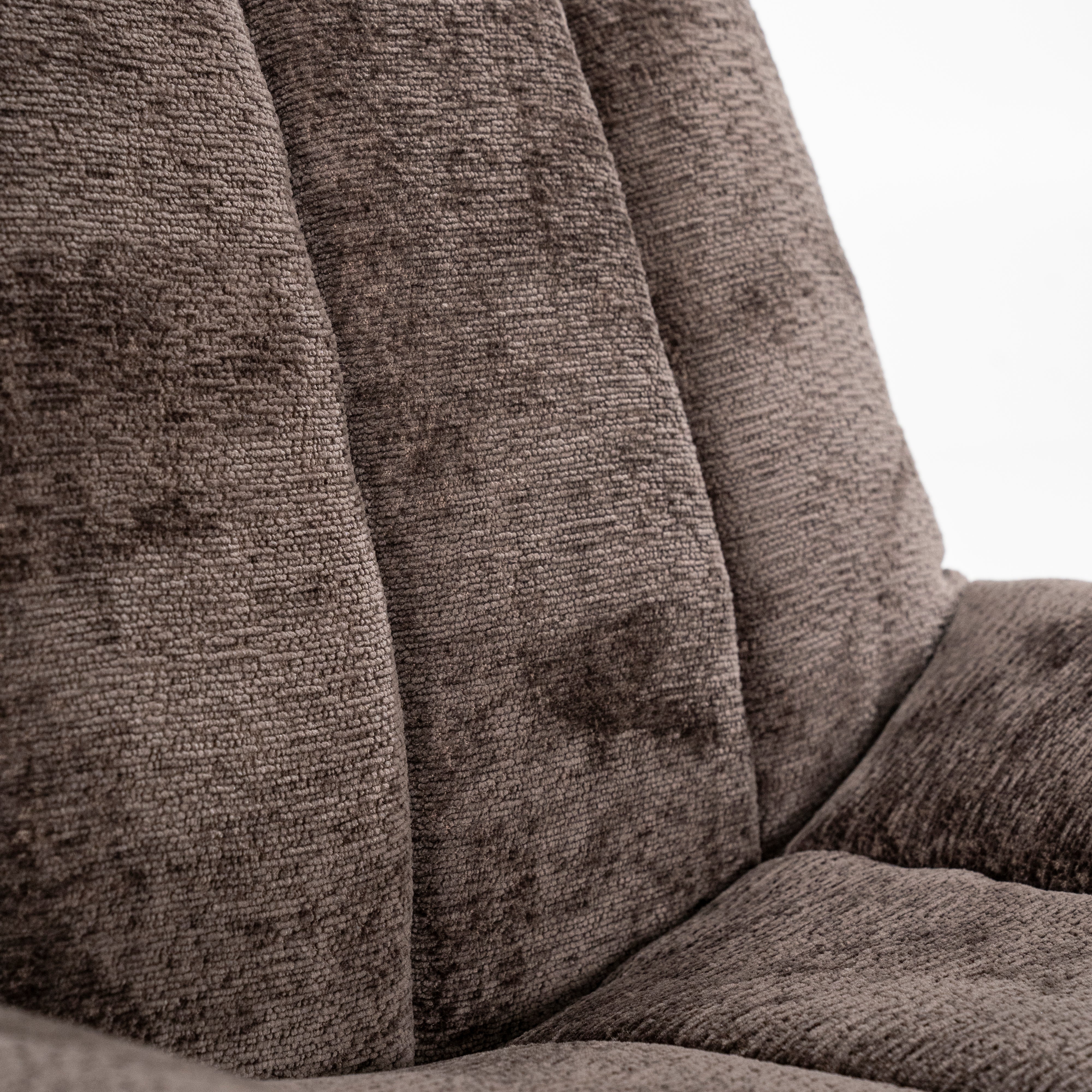 Křeslo FAUTEUIL DERBY hnědé