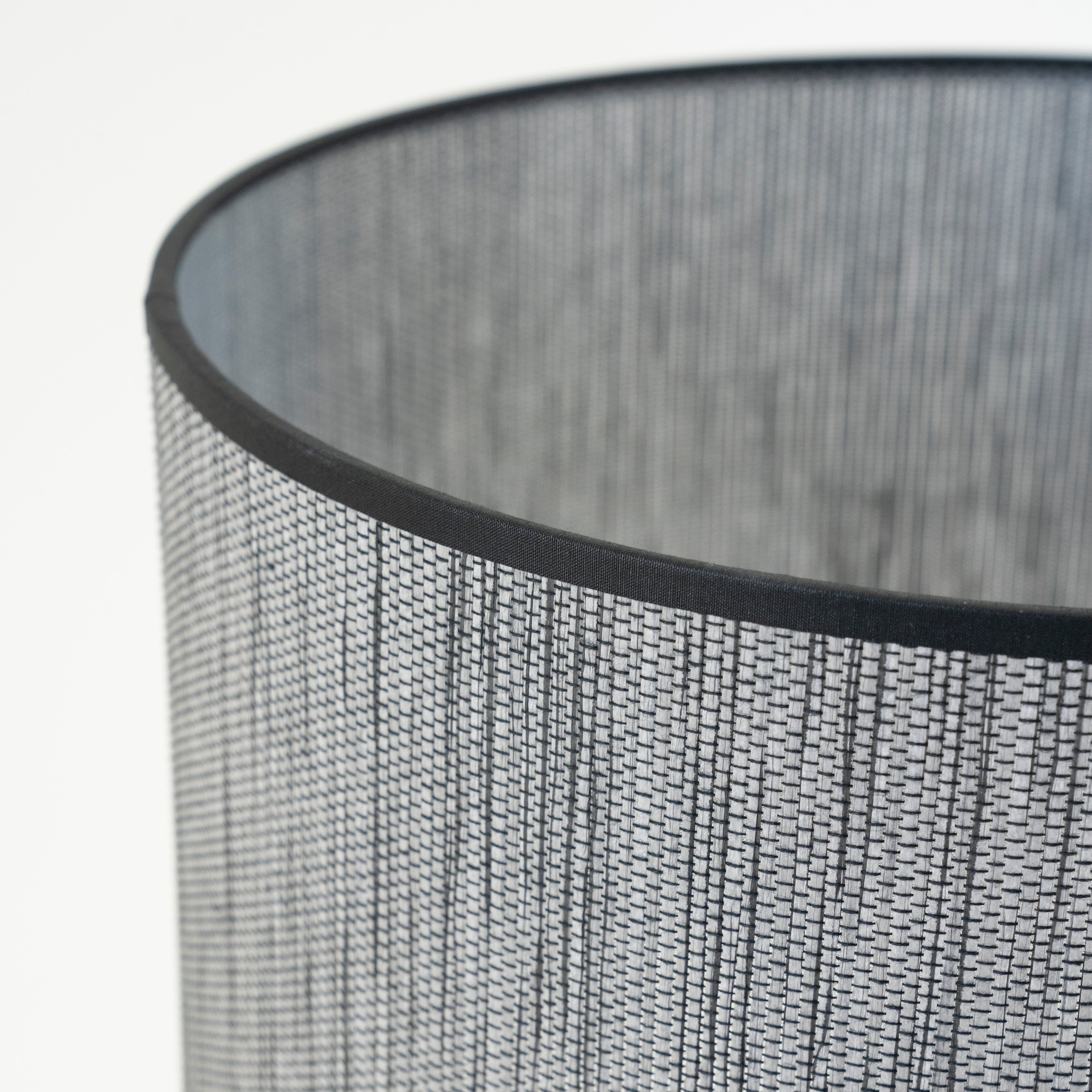 SHIBOO black table lamp