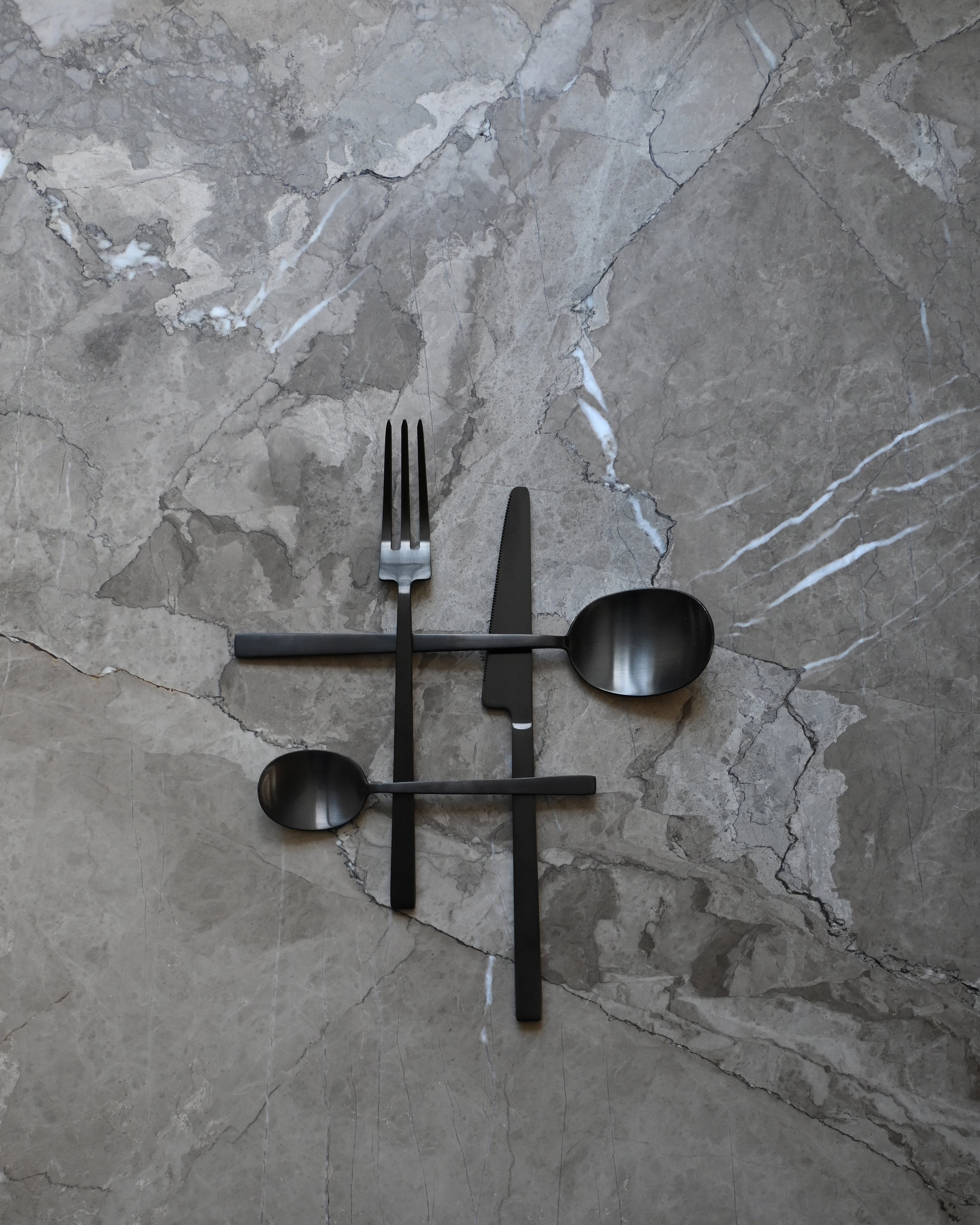 KOGEI Black Cutlery Set
