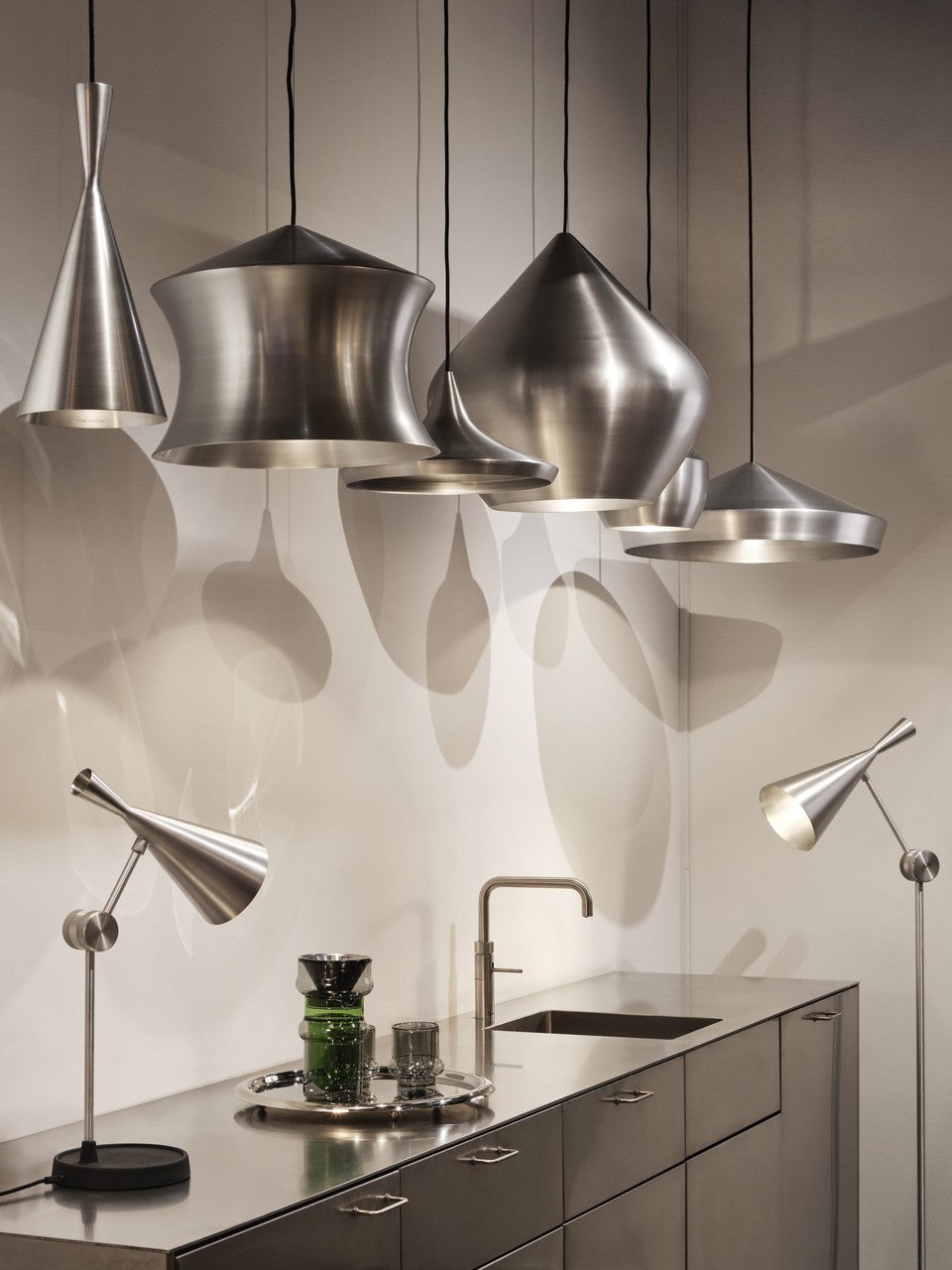 UNBEATEN FLAT silver pendant lamp