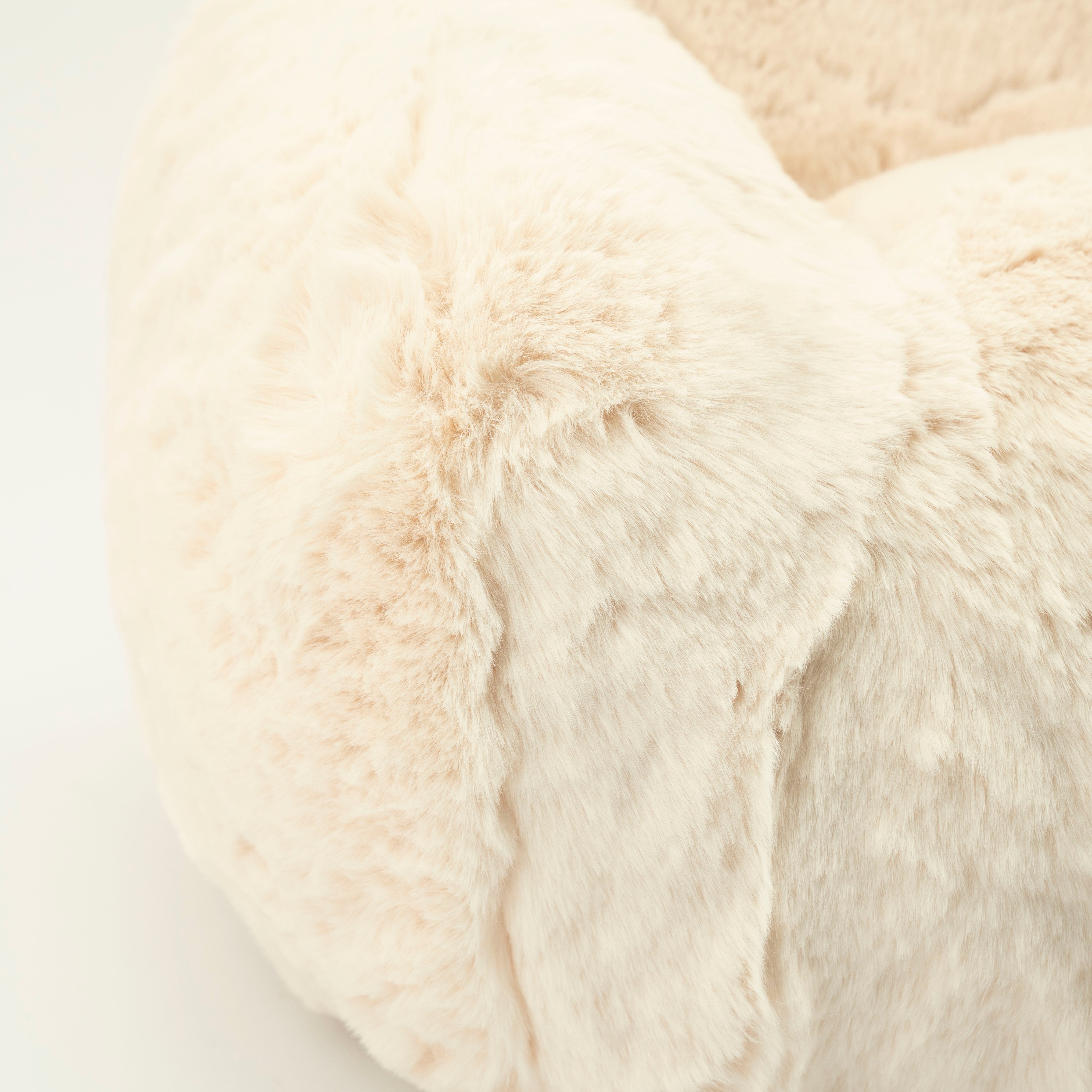 Dětské křeslo LITTLE HUG krémové