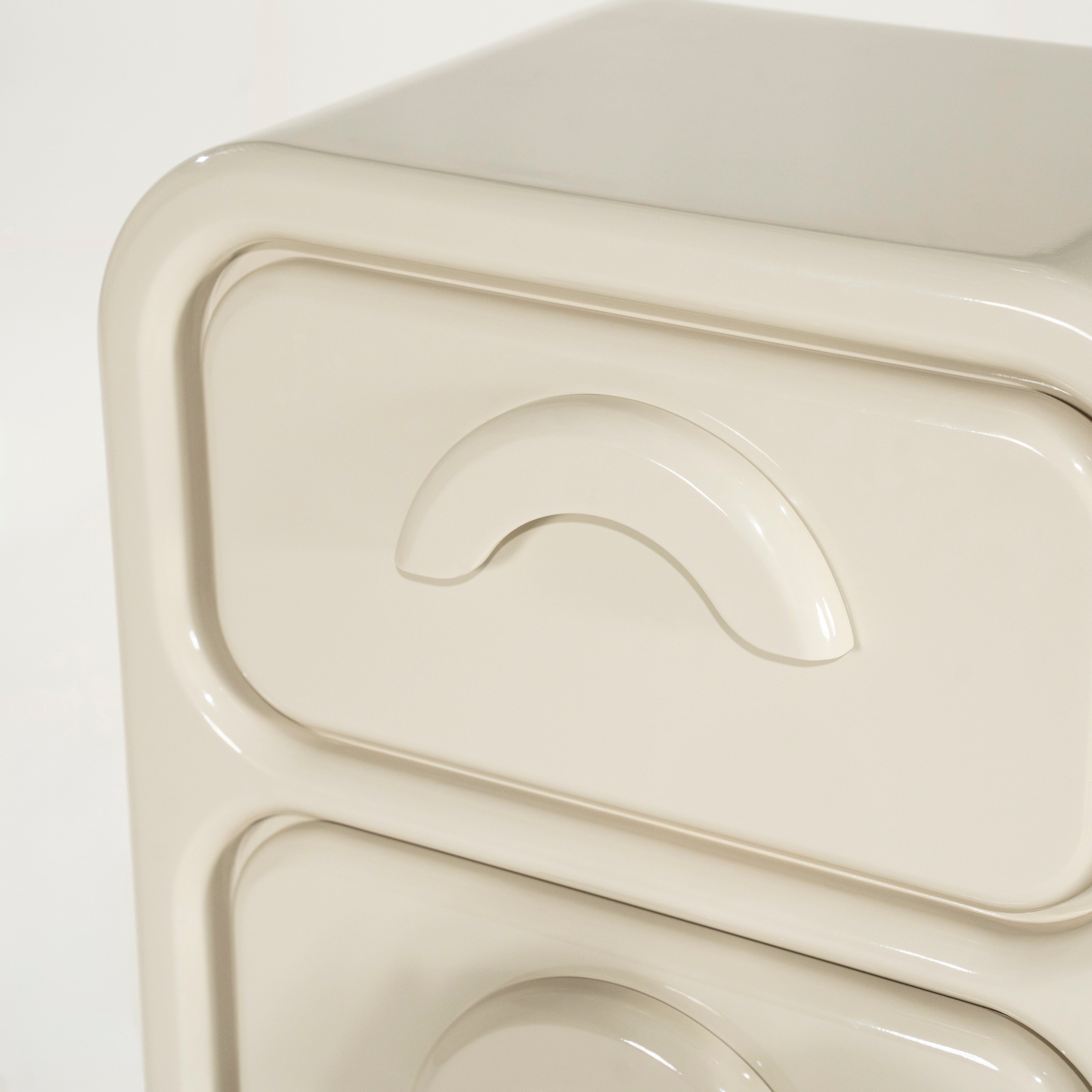 Komoda GUBBY béžová